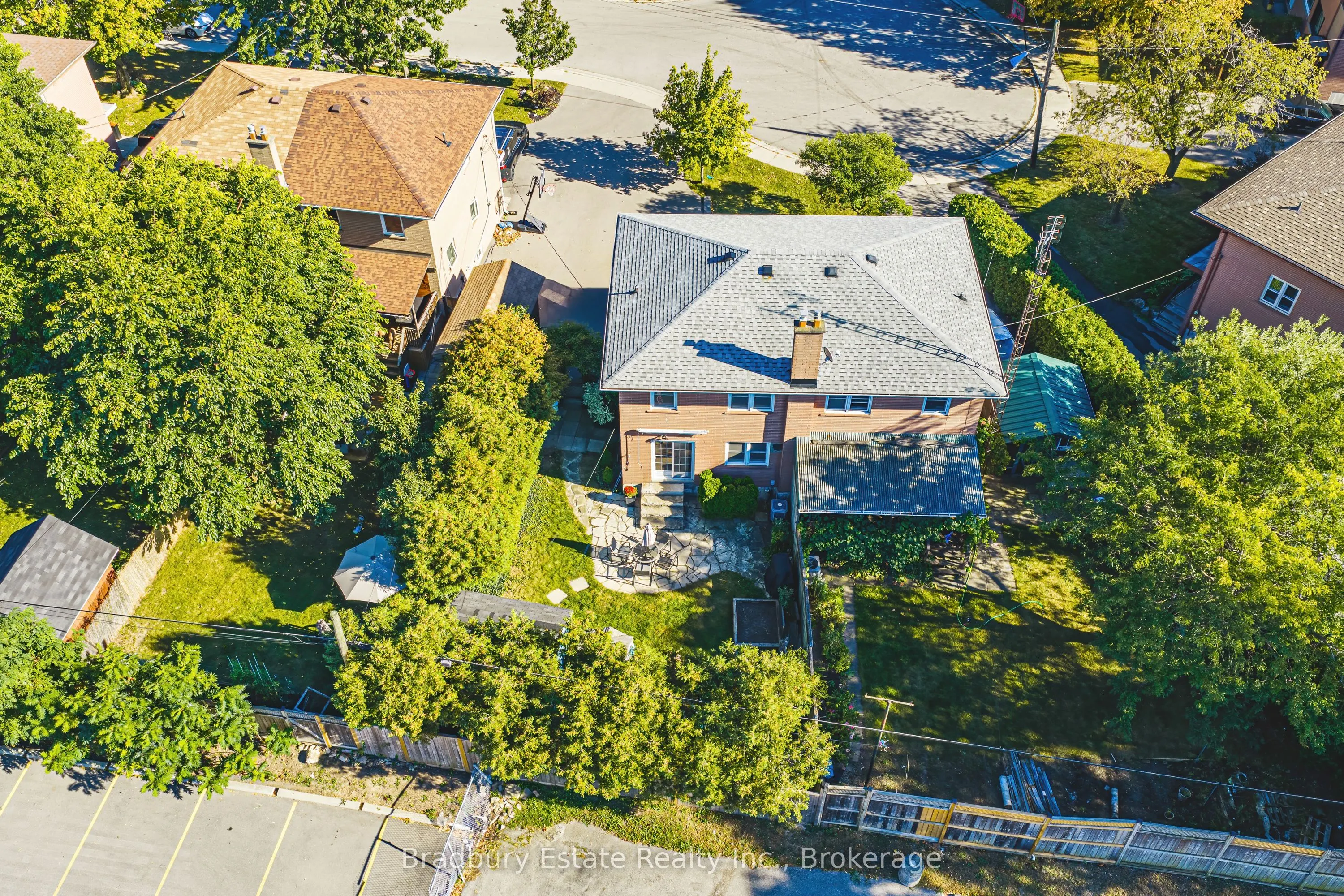 2301 Barclay Road