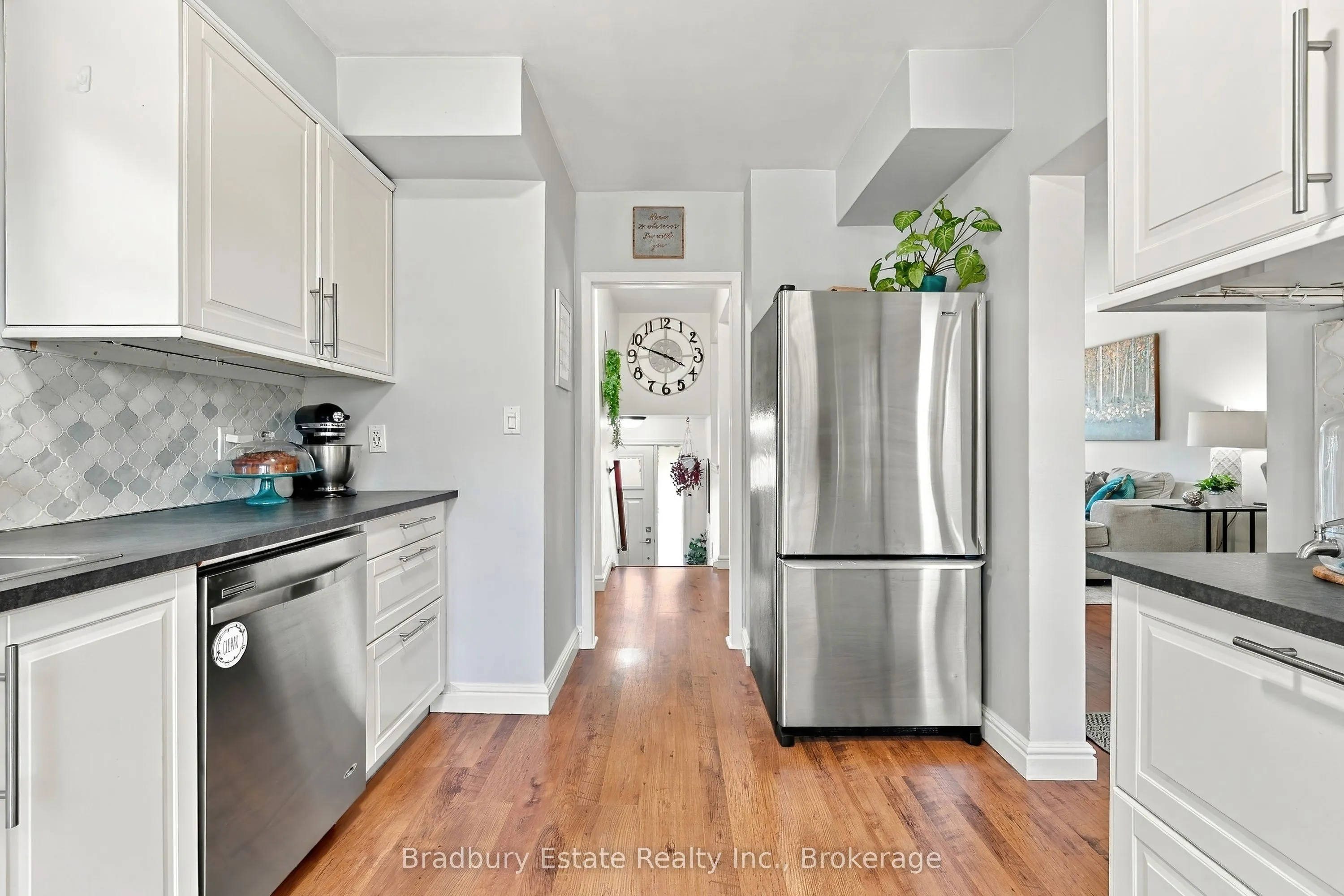 2301 Barclay Road