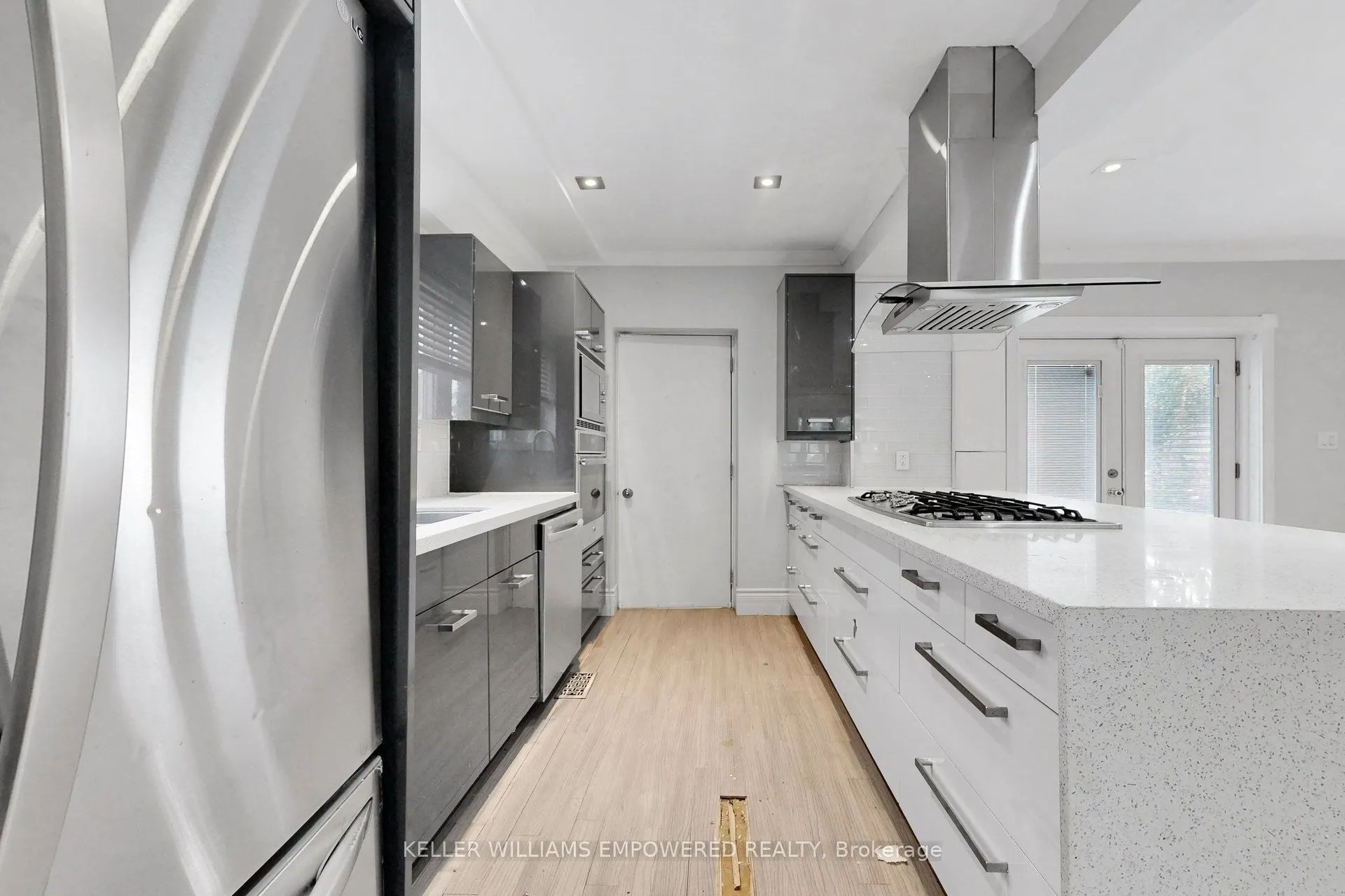 5 Aldgate Avenue