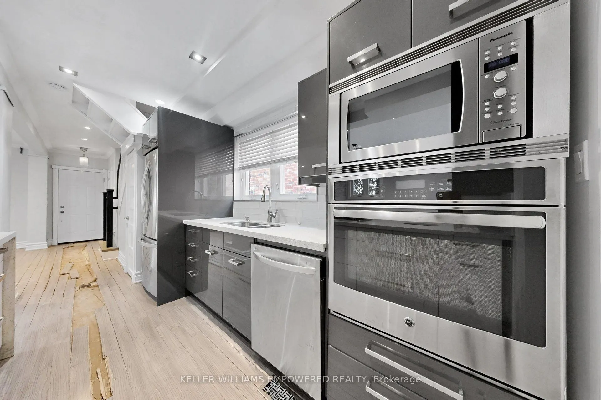 5 Aldgate Avenue