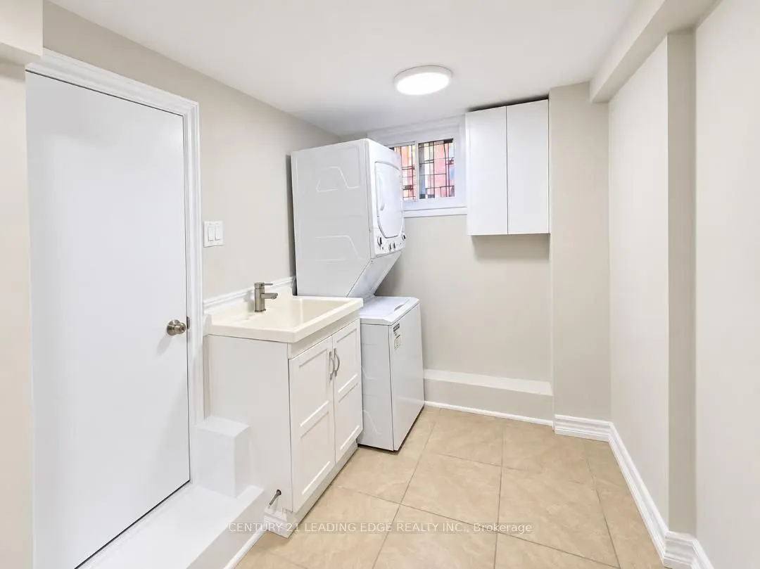 28 Eringate Drive #Lower Level