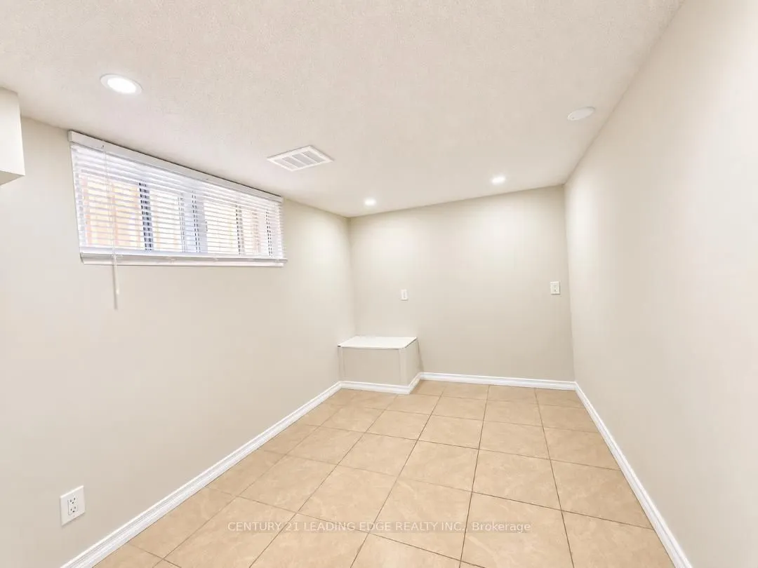 28 Eringate Drive #Lower Level