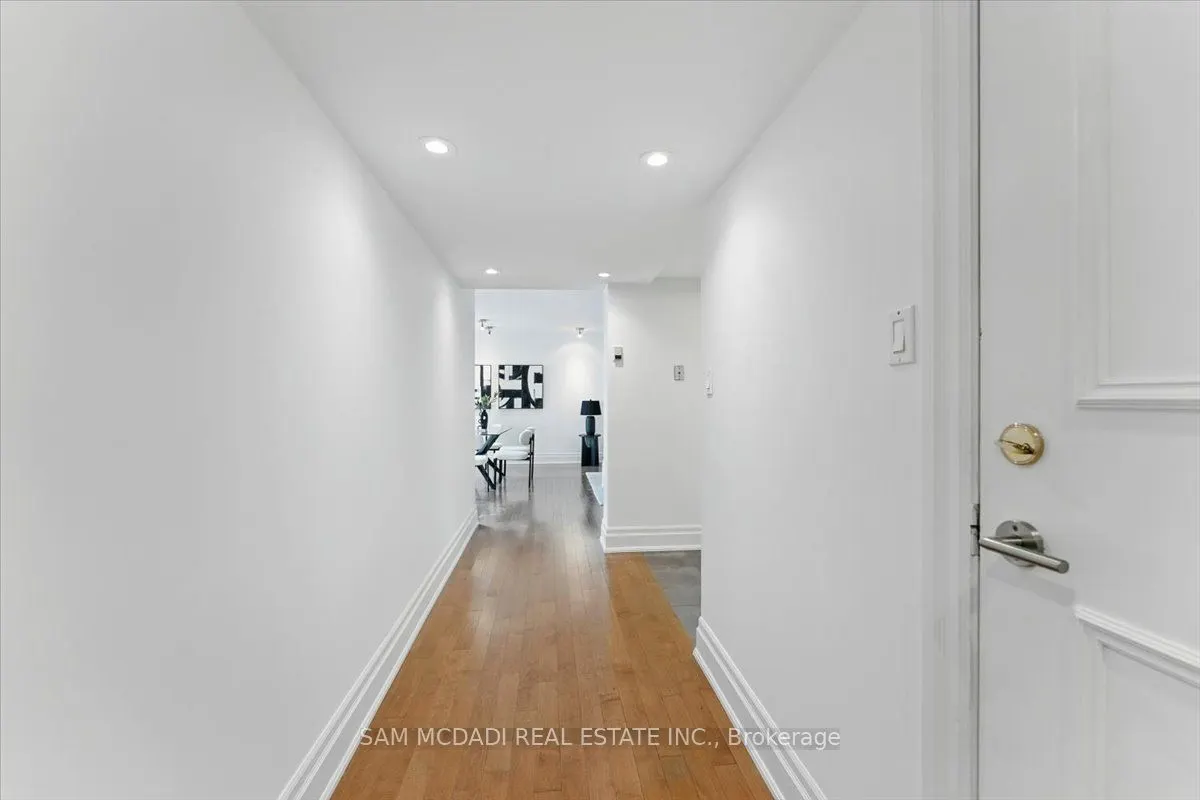 2045 Lake Shore Boulevard W #1605