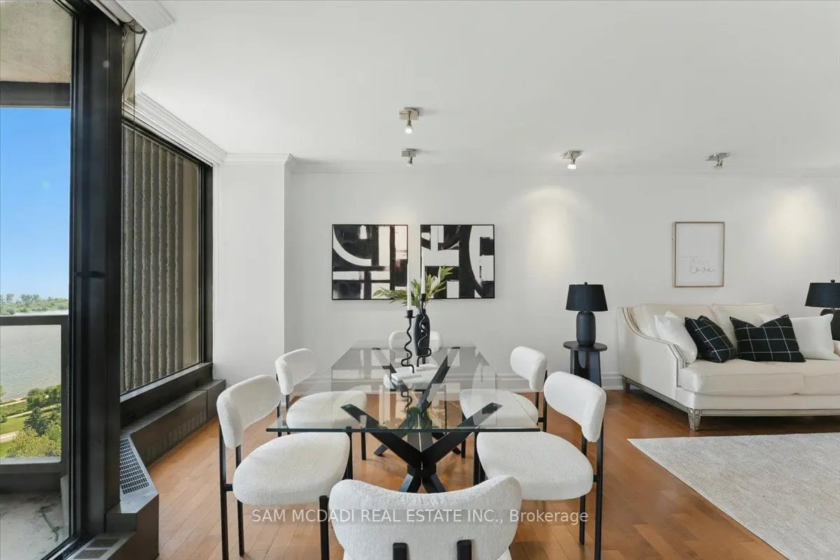 2045 Lake Shore Boulevard W #1605