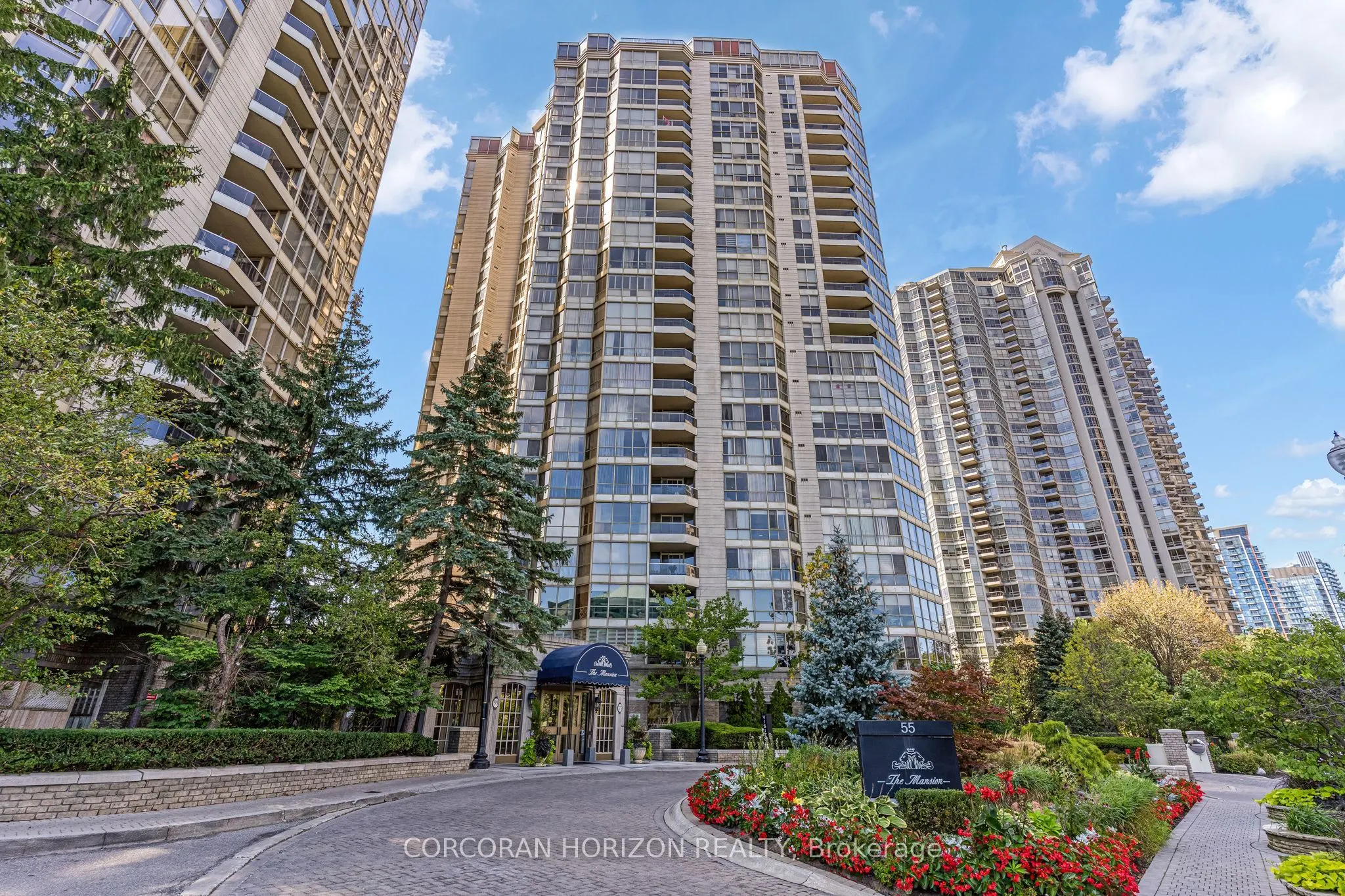 55 Kingsbridge Garden Circle #1604
