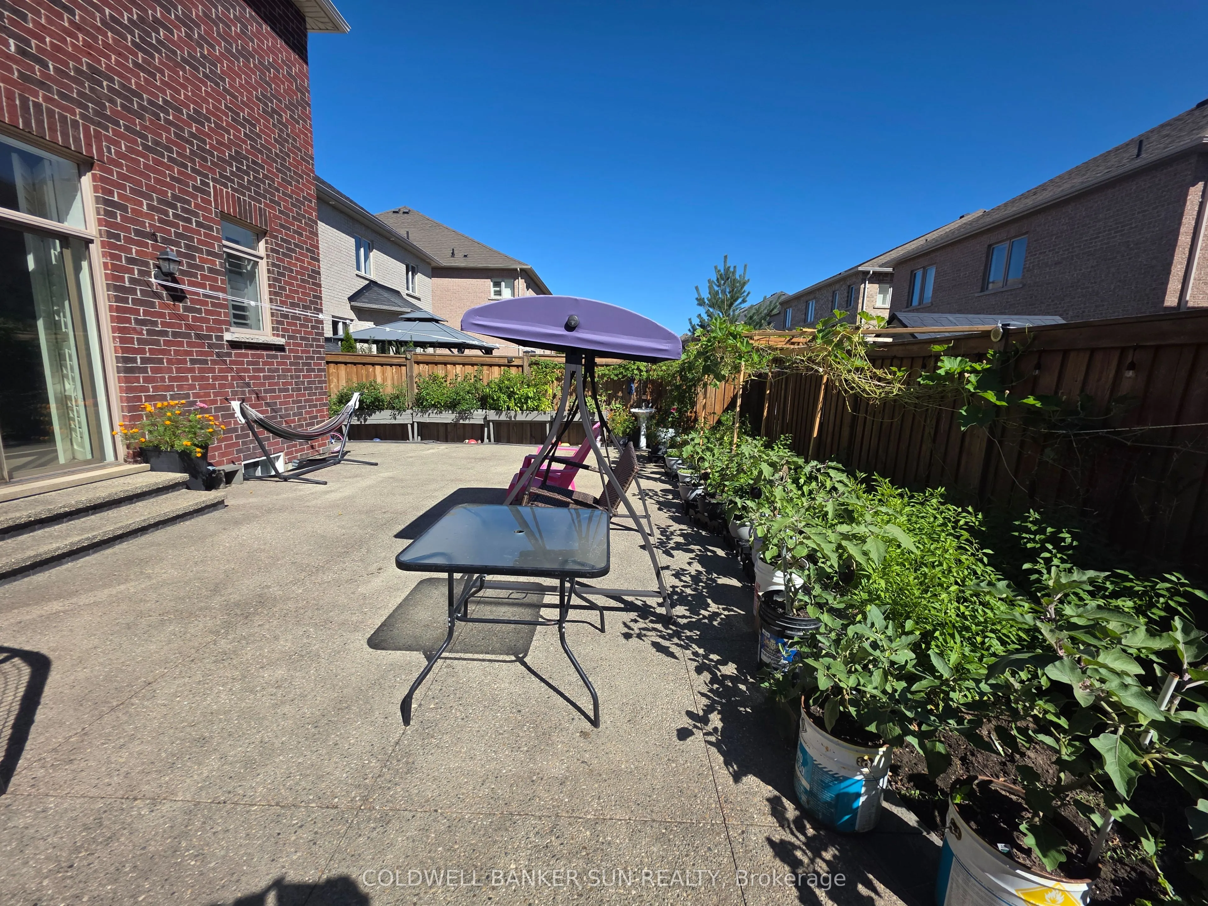 76 Cedarholme Avenue