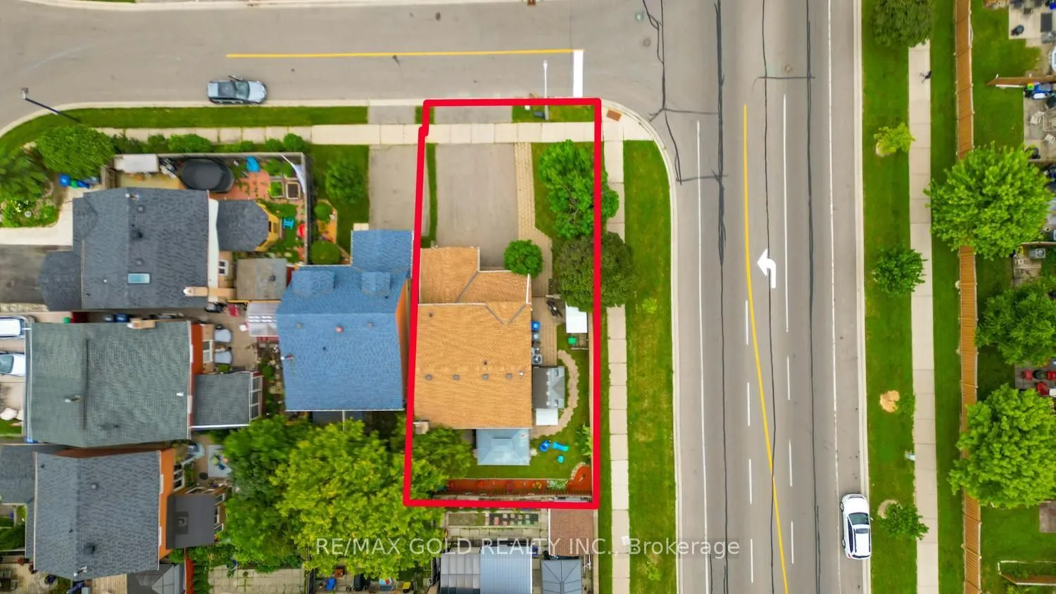 1 Wolverton Crescent