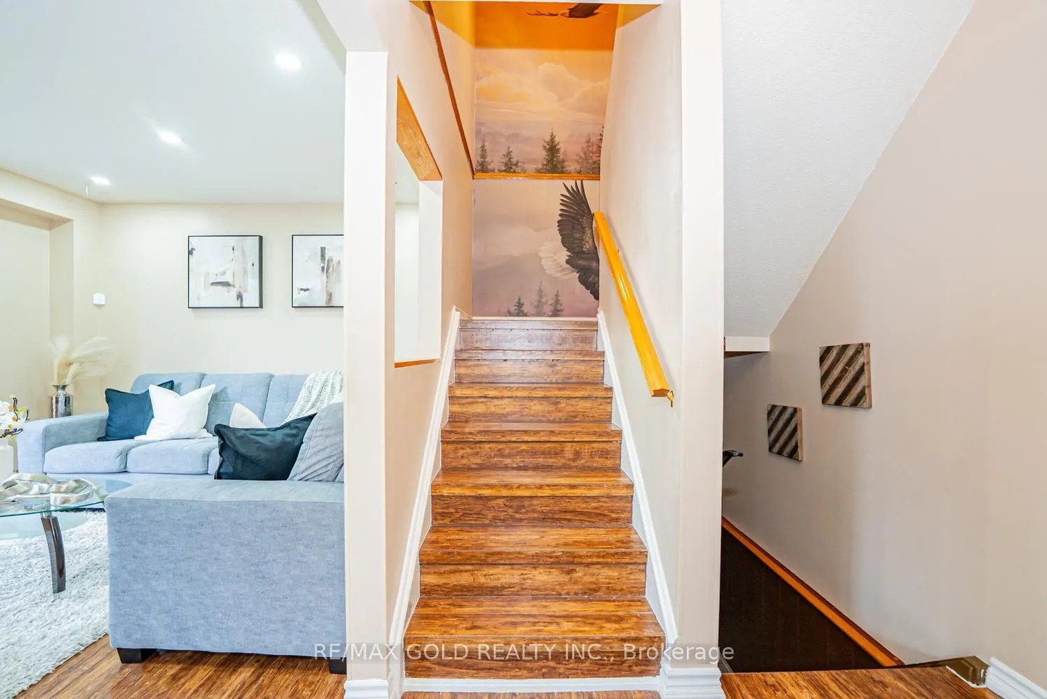 1 Wolverton Crescent