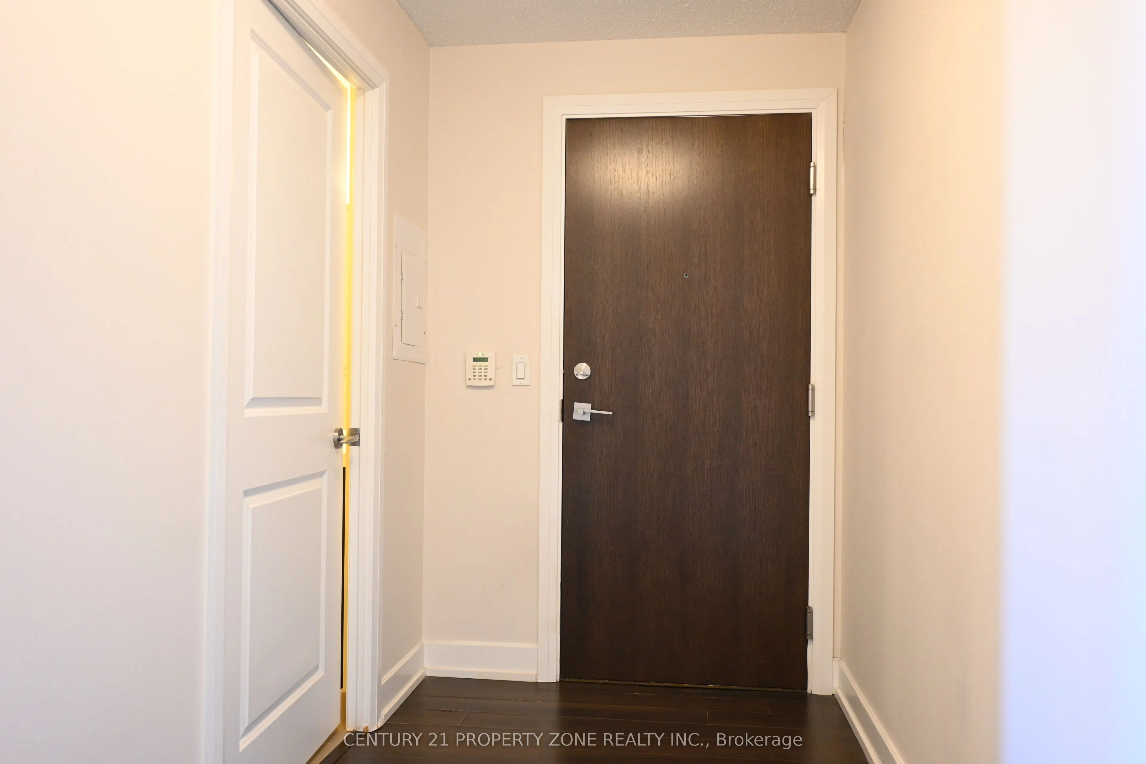 6 Eva Road #2210