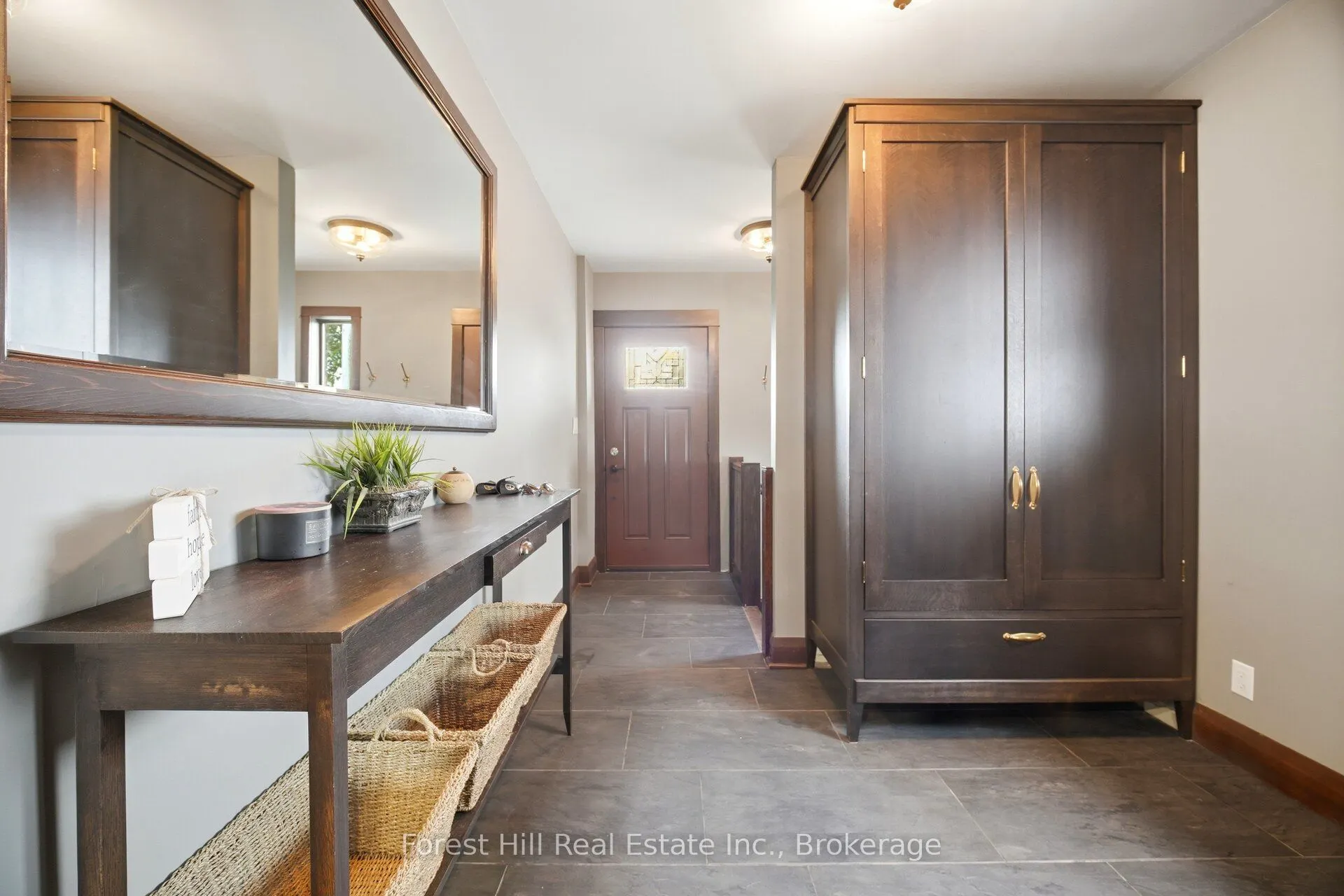 39 Broadview Avenue