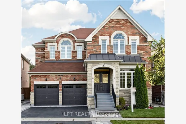 4 Plentywood Drive