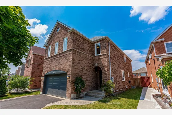 36 Twisted Oak Street