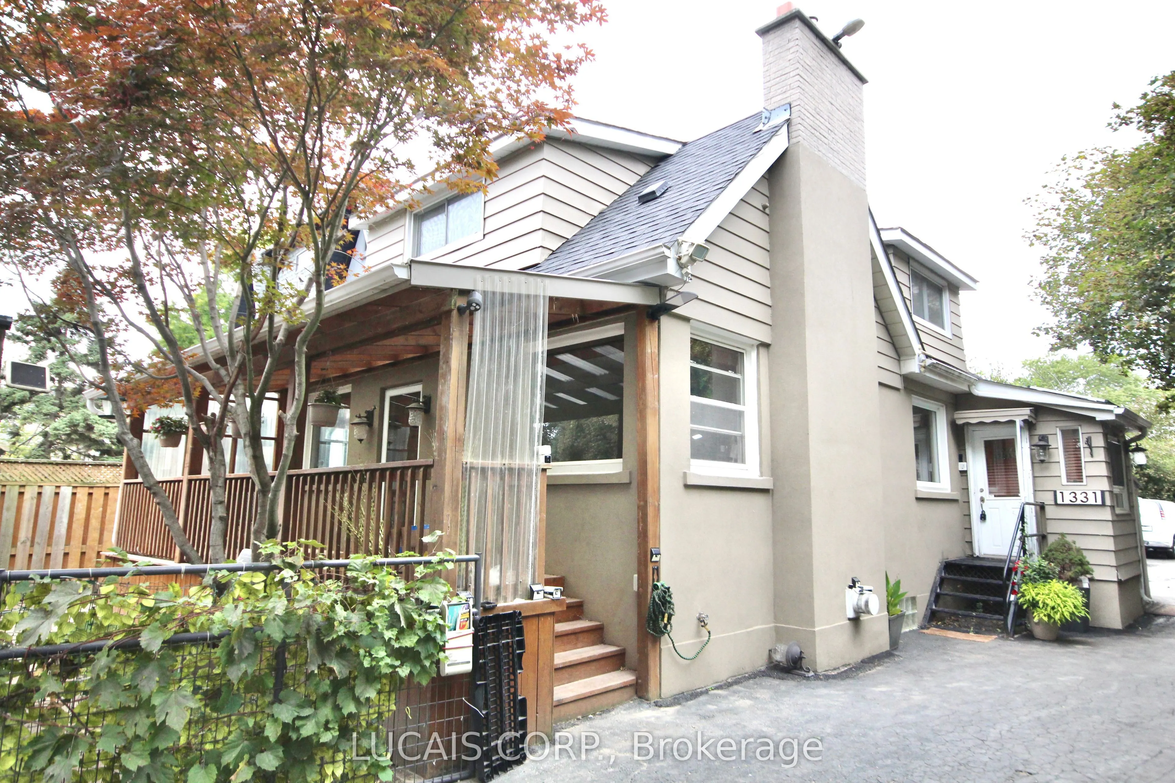 1331 St. James Avenue
