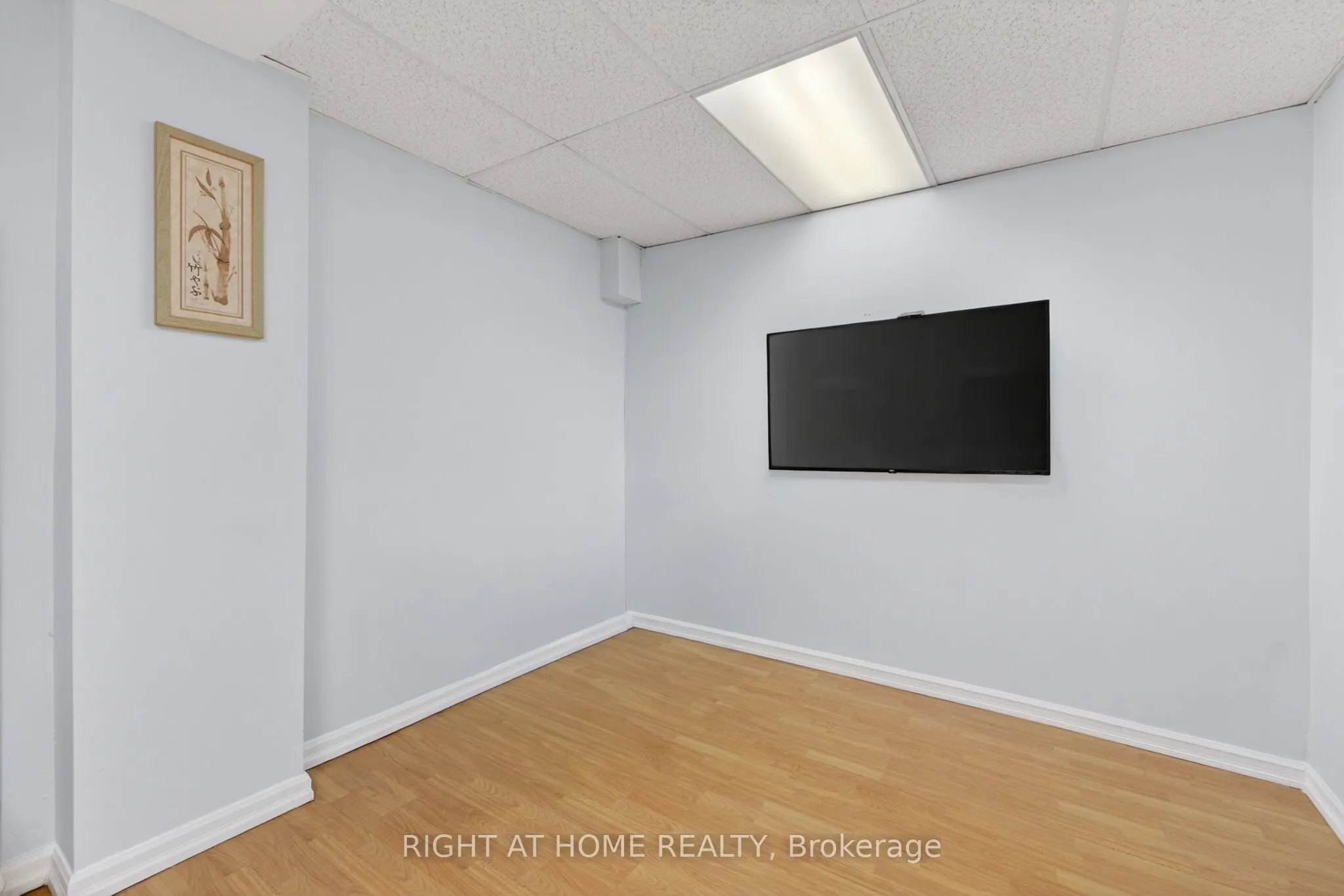 1480 Britannia Road W #24
