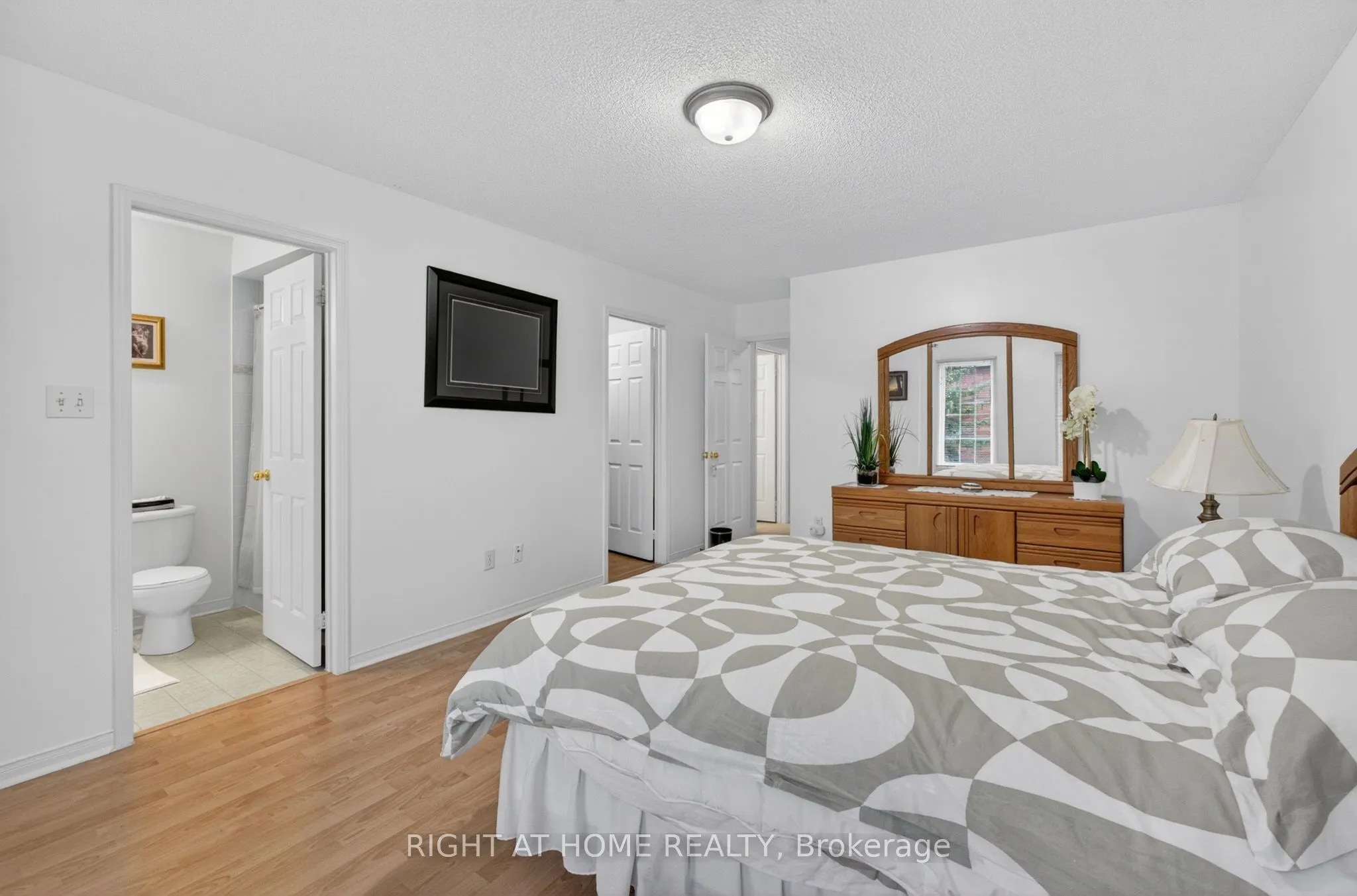 1480 Britannia Road W #24