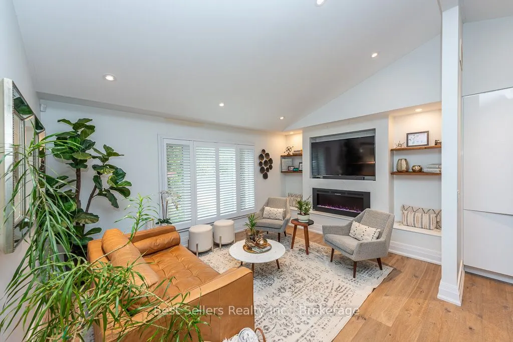 7407 Milburough Line E
