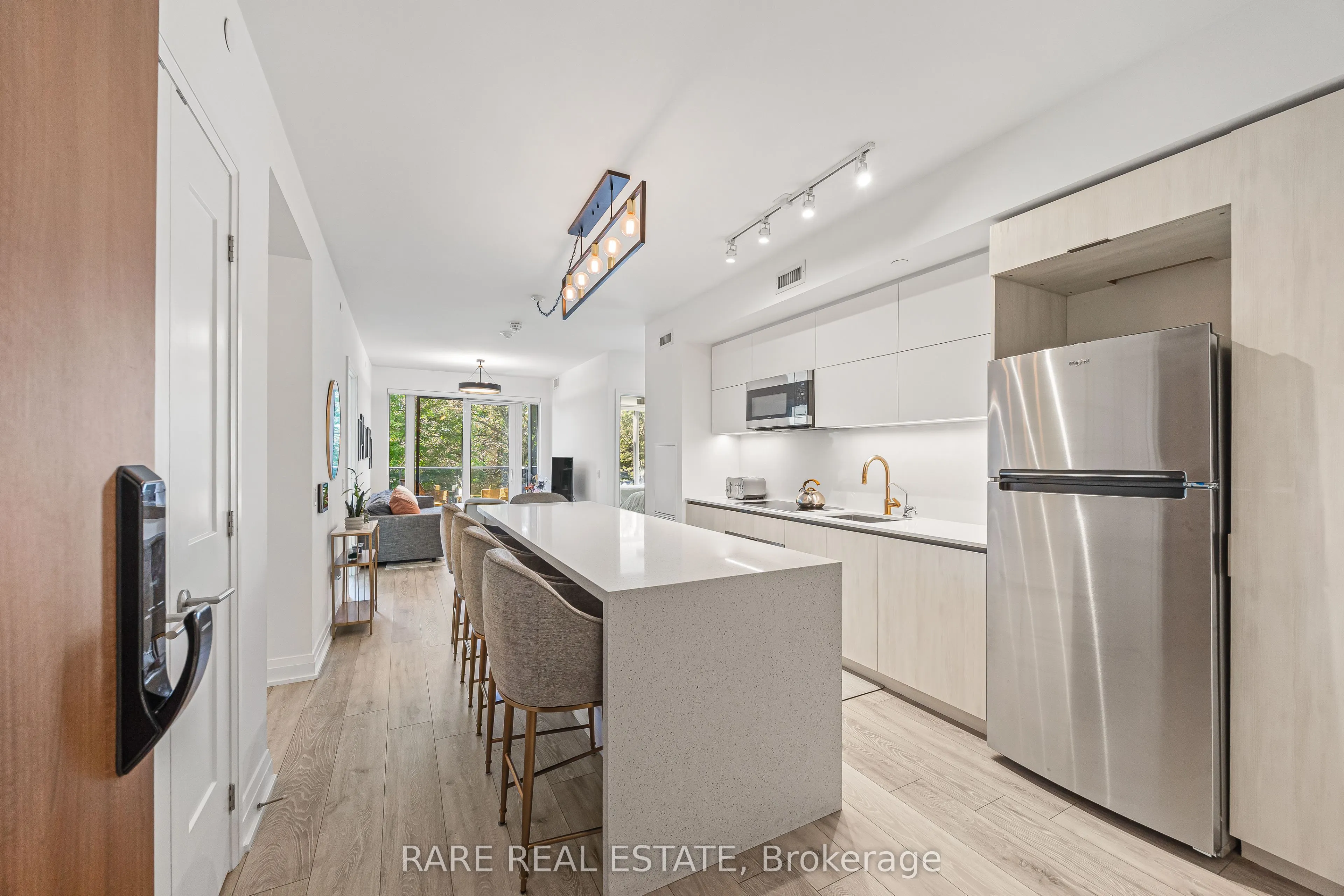 21 Park Street E #308