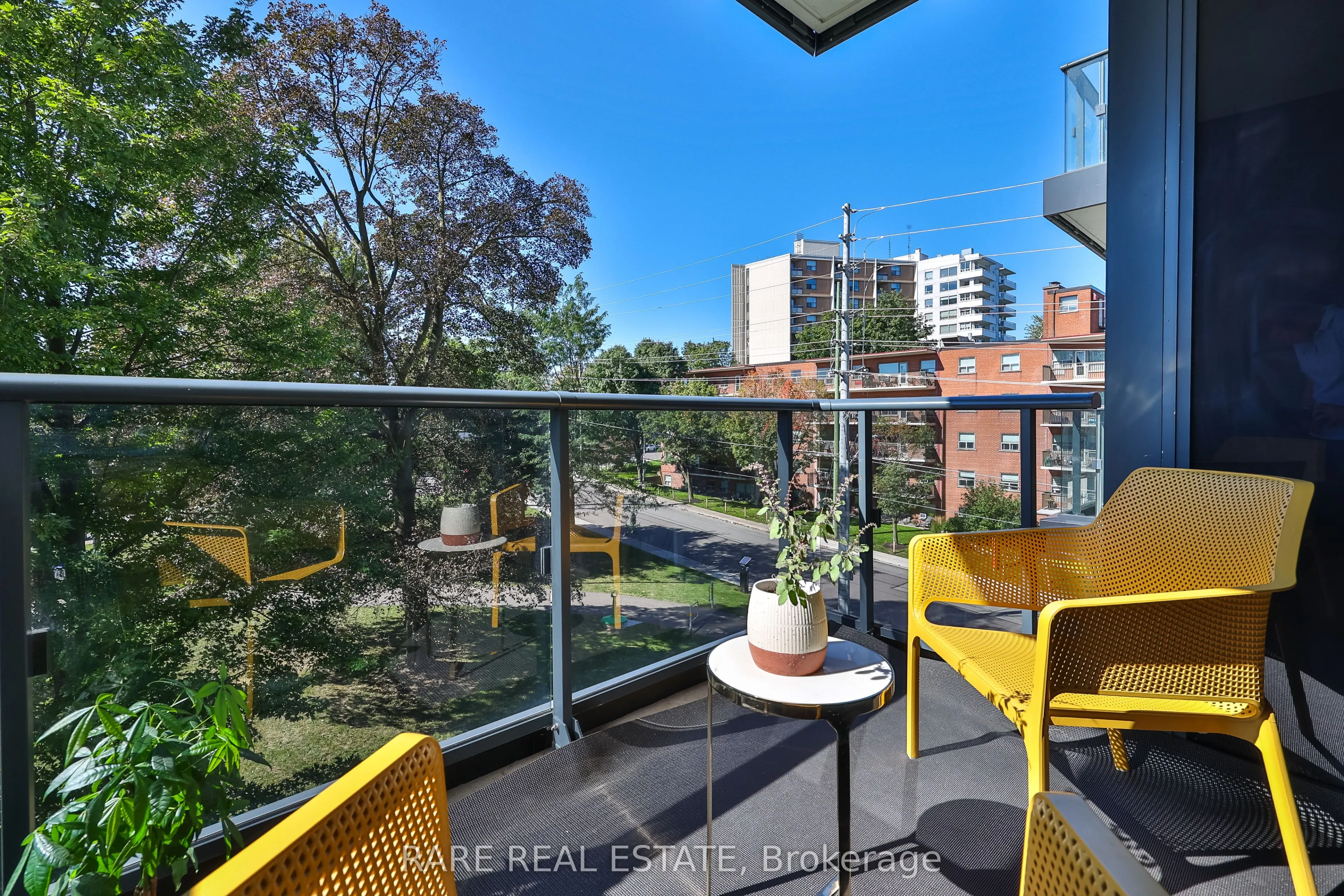 21 Park Street E #308