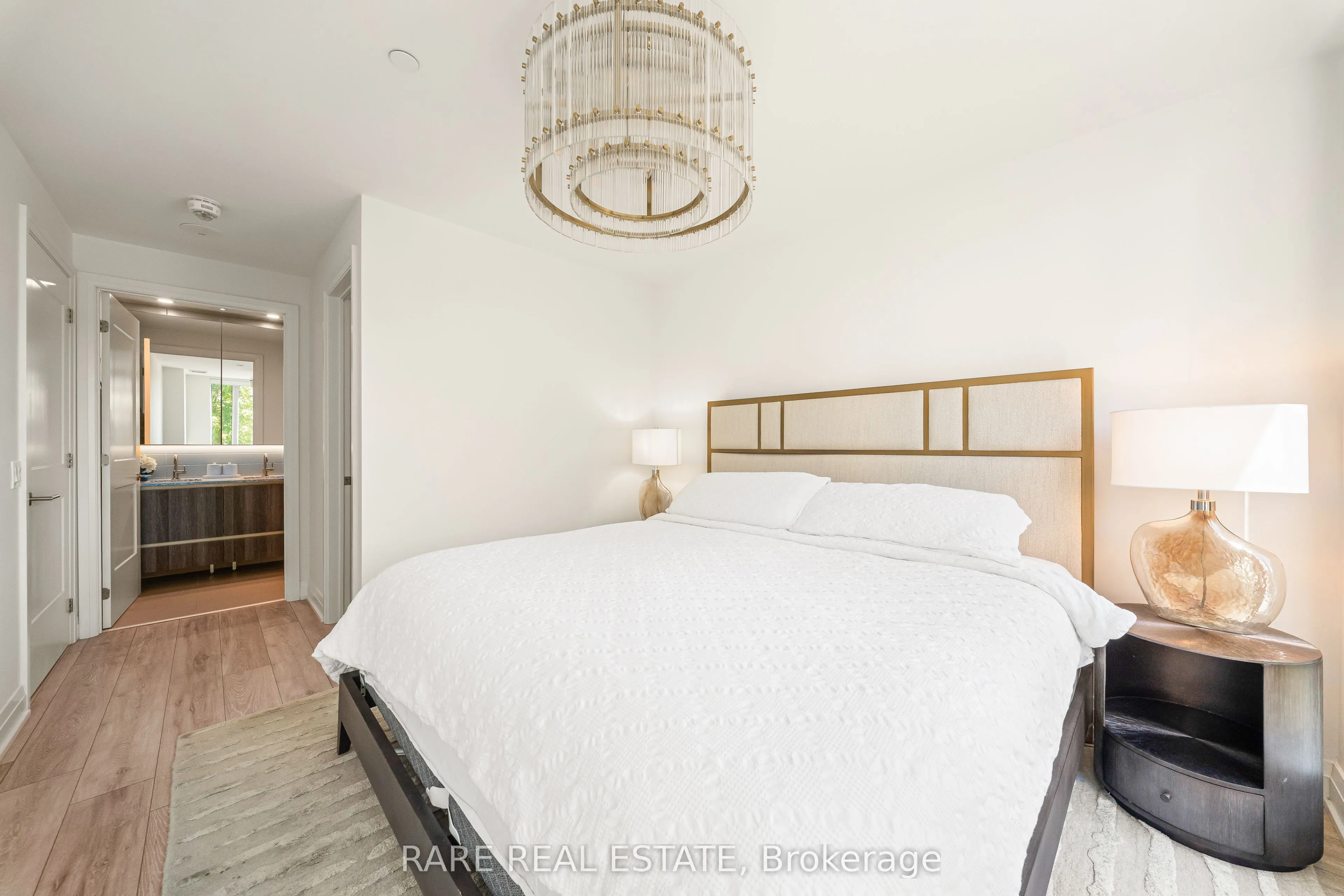 21 Park Street E #308