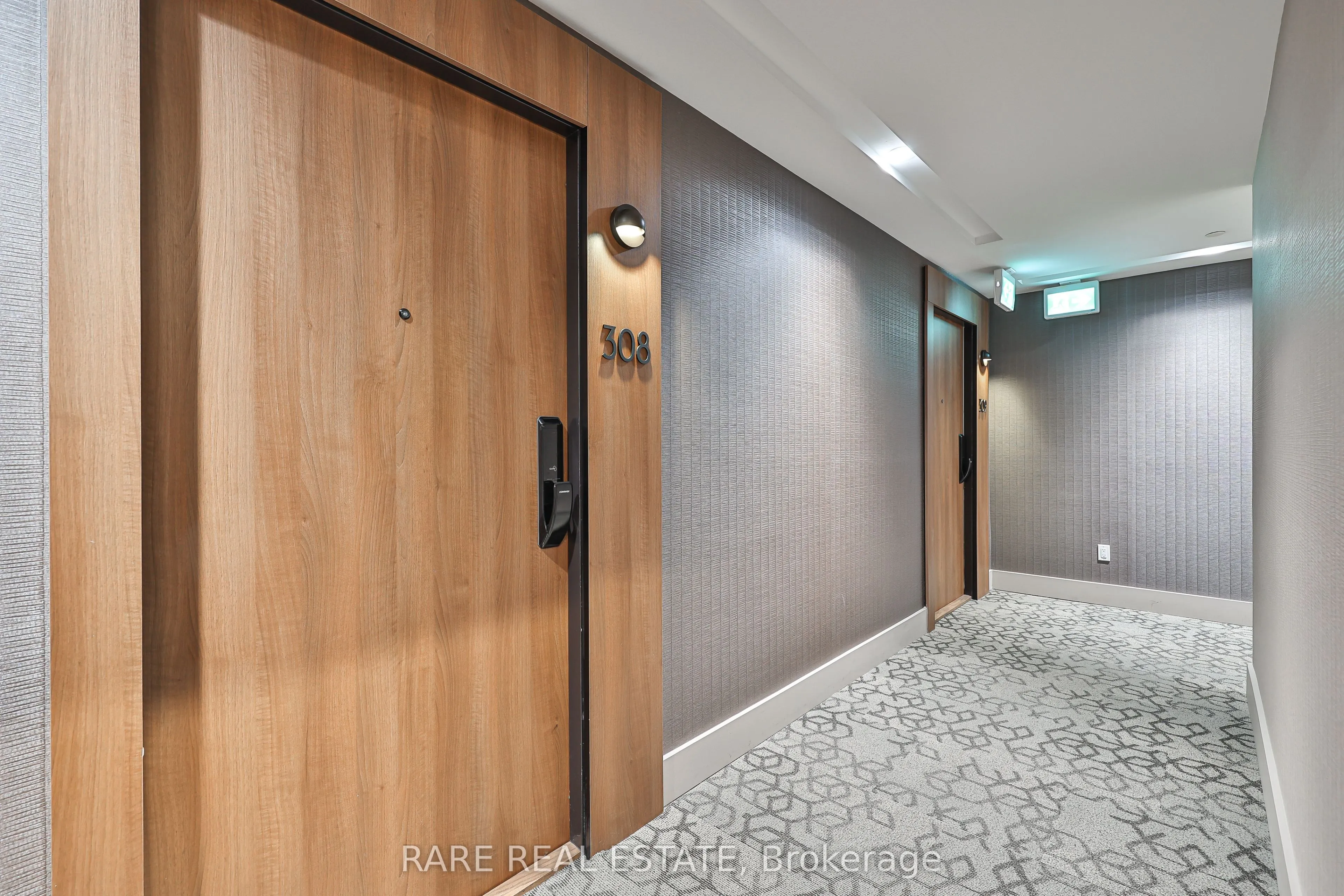 21 Park Street E #308