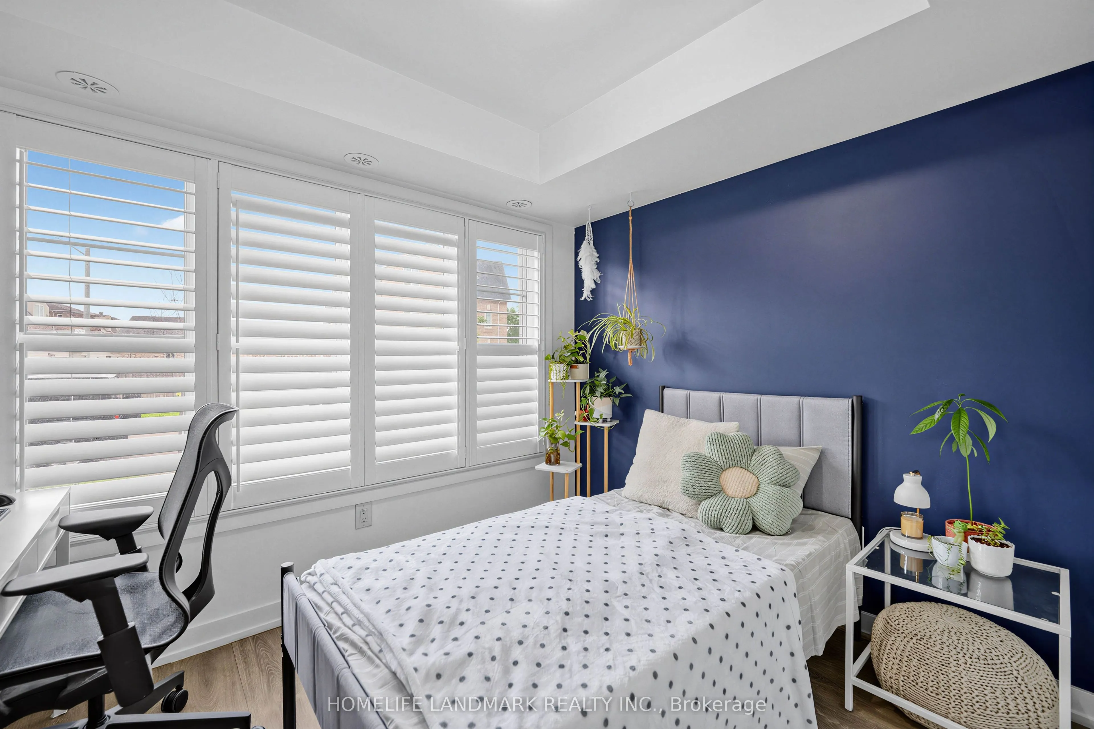 60 Parrotta Drive #251