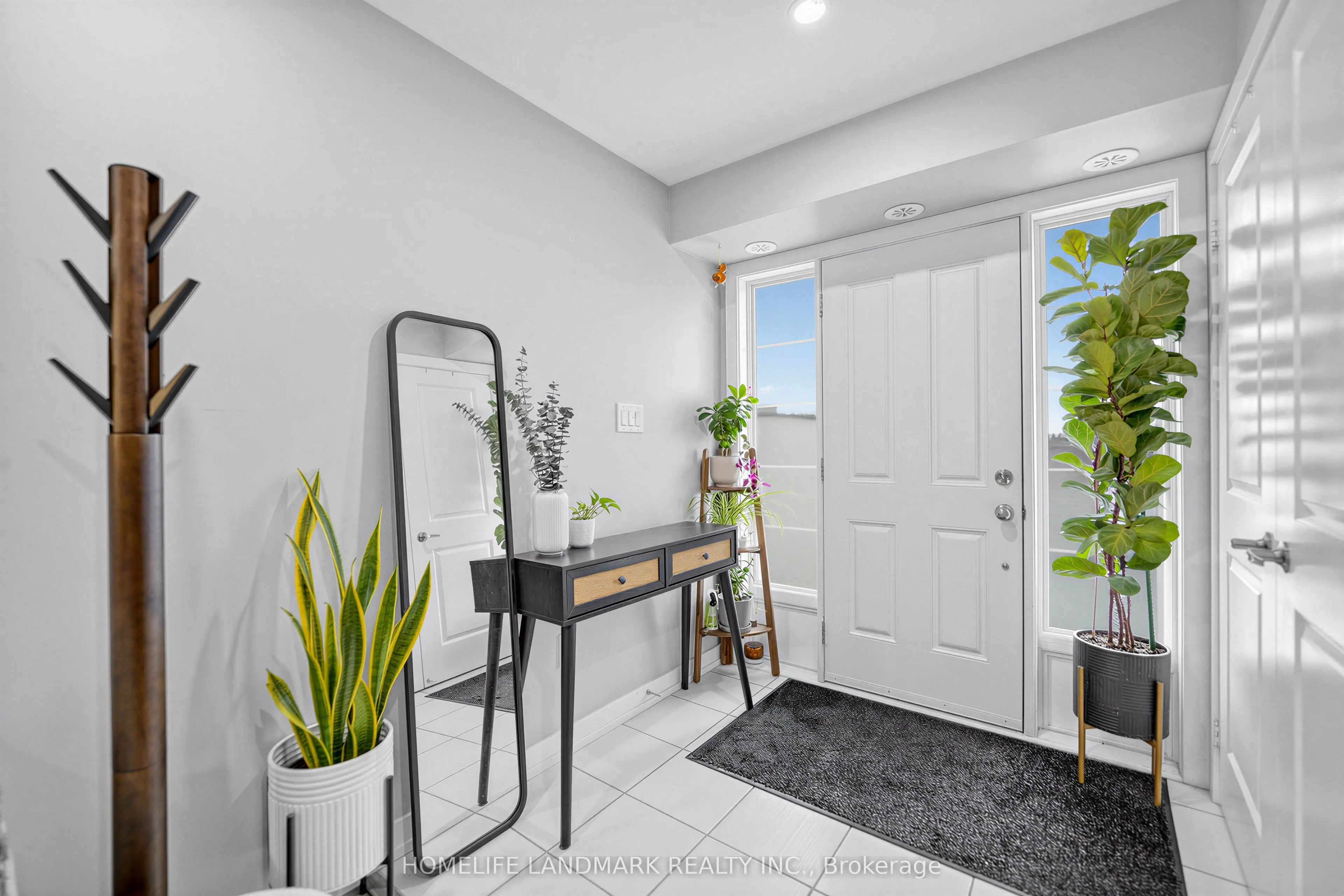 60 Parrotta Drive #251
