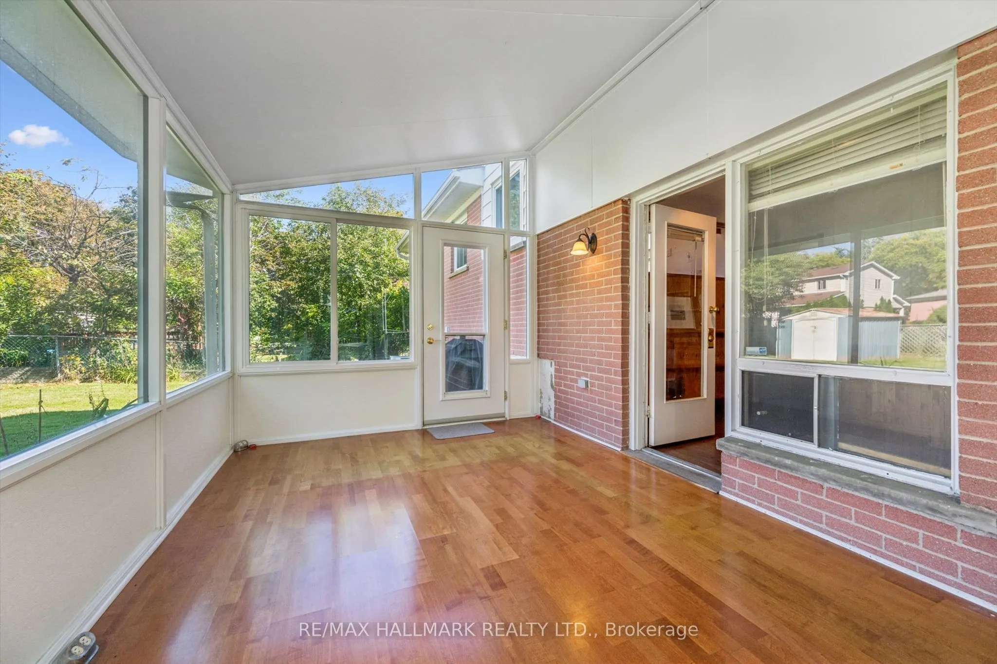 2209 Buttonbush Crescent