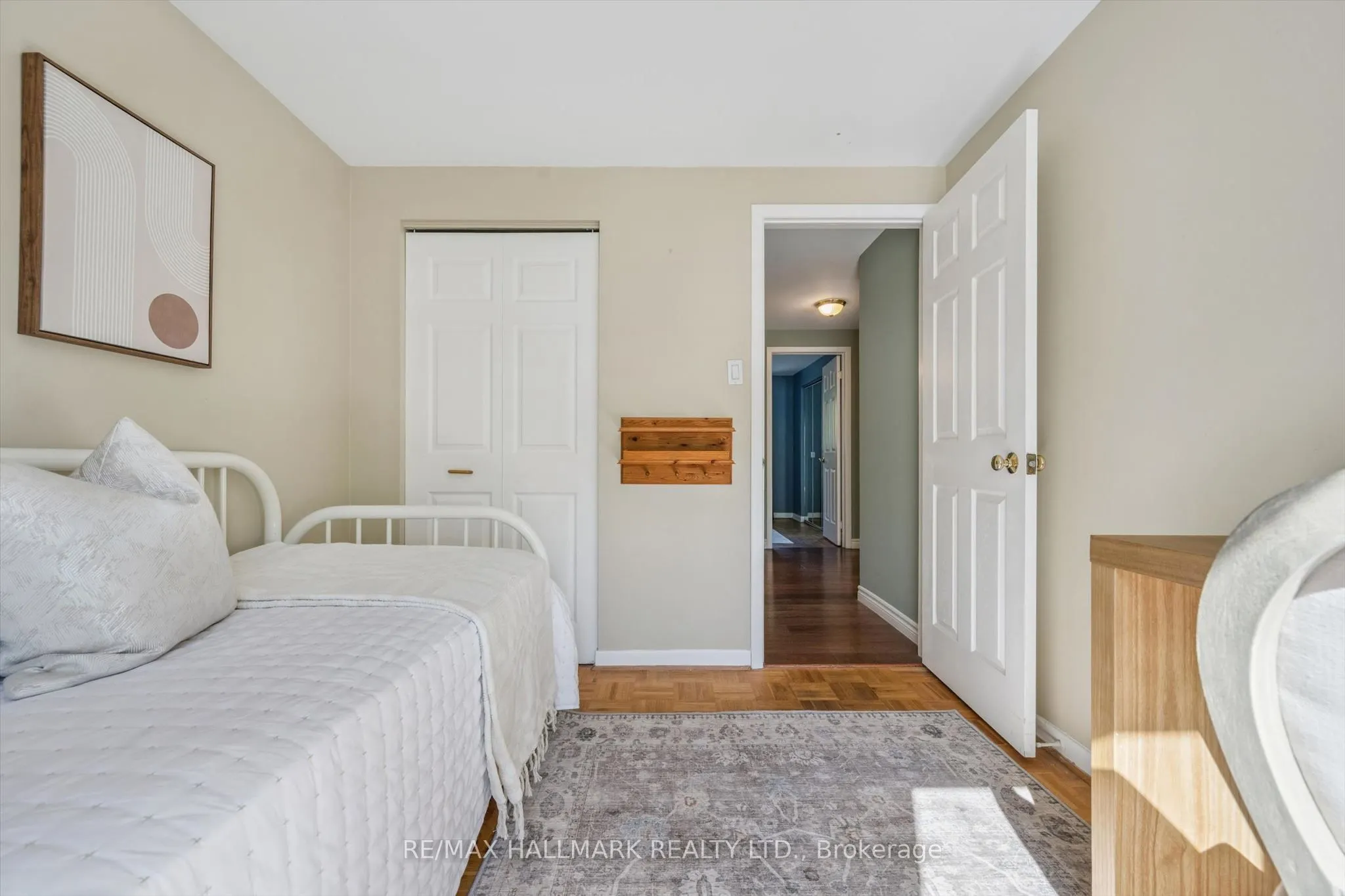 2209 Buttonbush Crescent