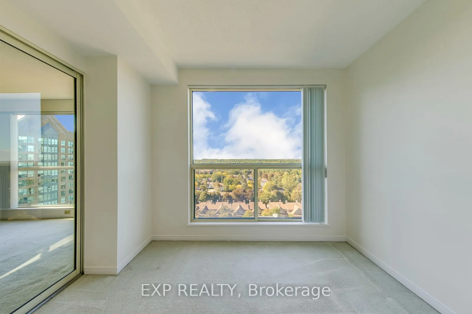 2155 Burnhamthorpe Road #1607
