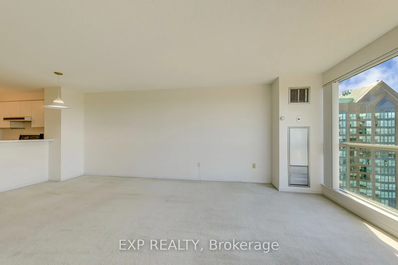 2155 Burnhamthorpe Road #1607
