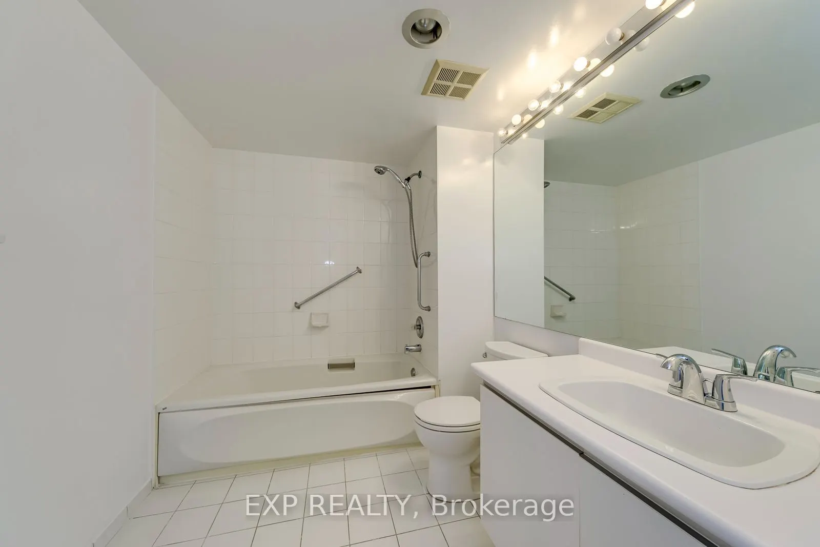 2155 Burnhamthorpe Road #1607