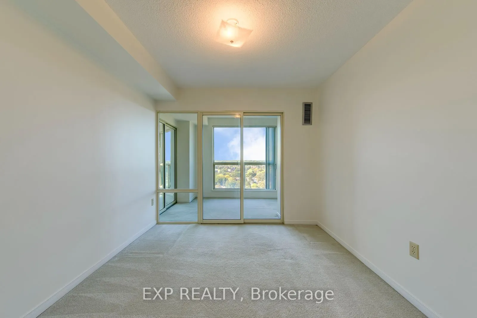 2155 Burnhamthorpe Road #1607