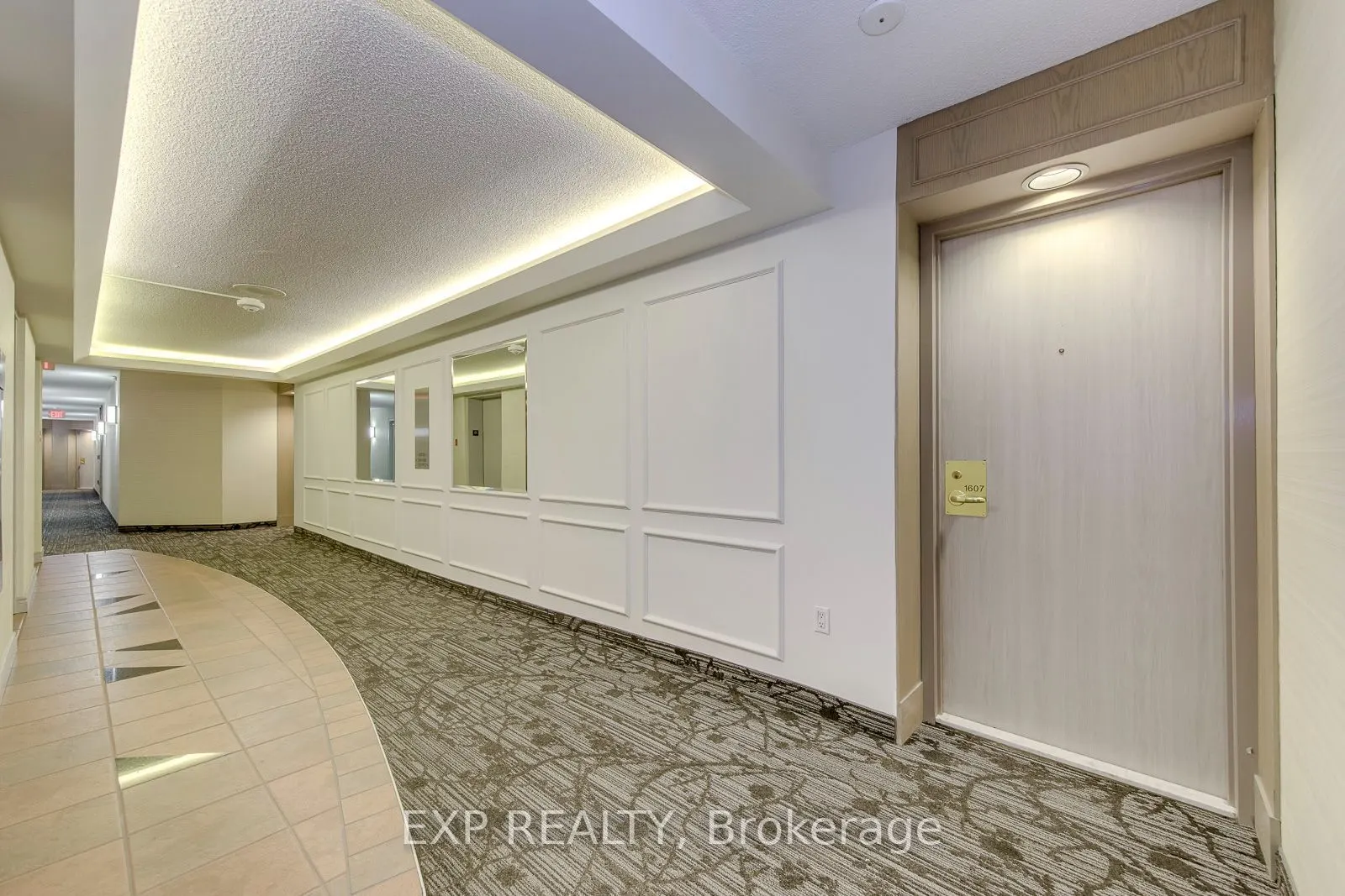 2155 Burnhamthorpe Road #1607