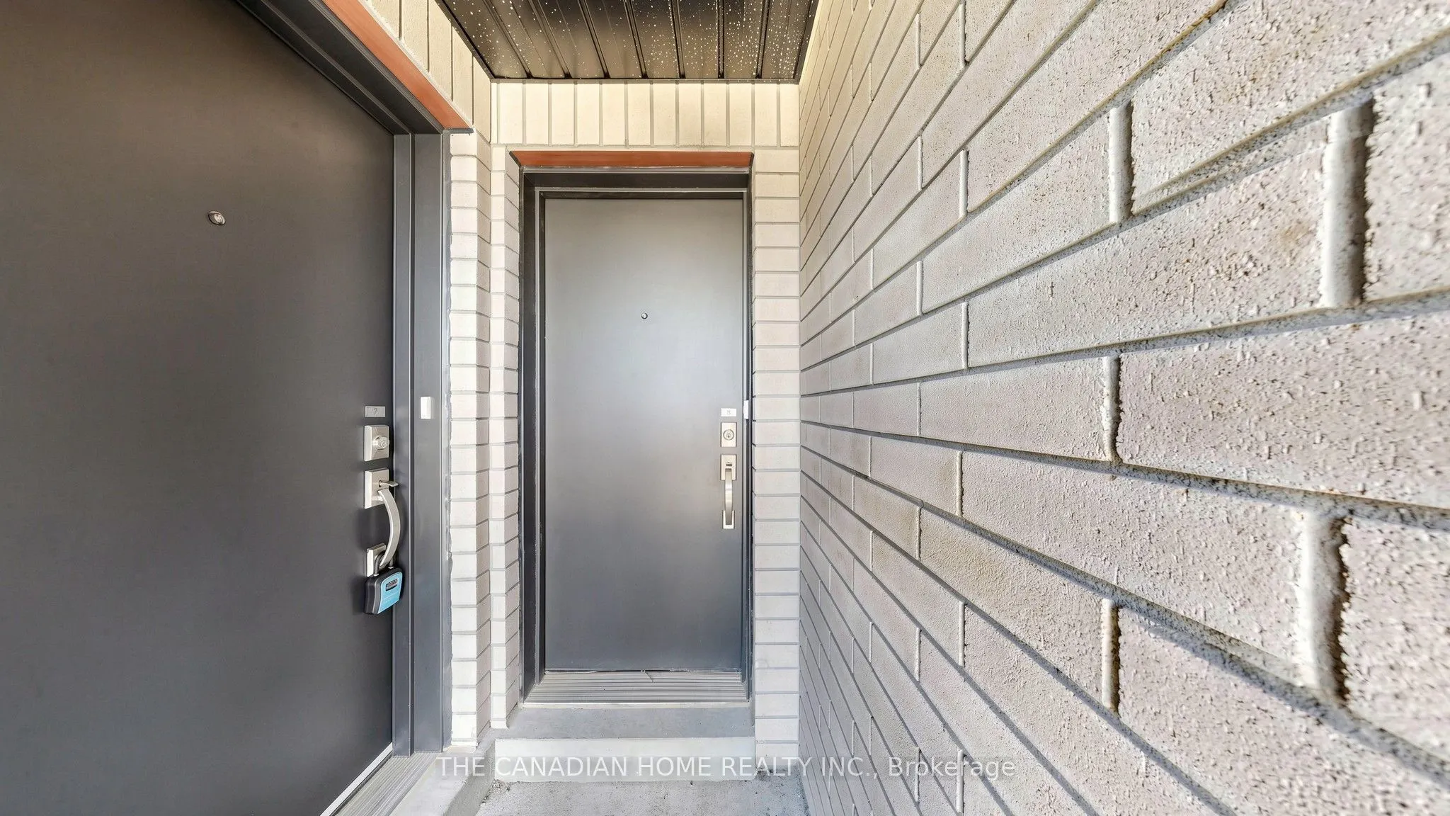 45 Romilly Avenue #7