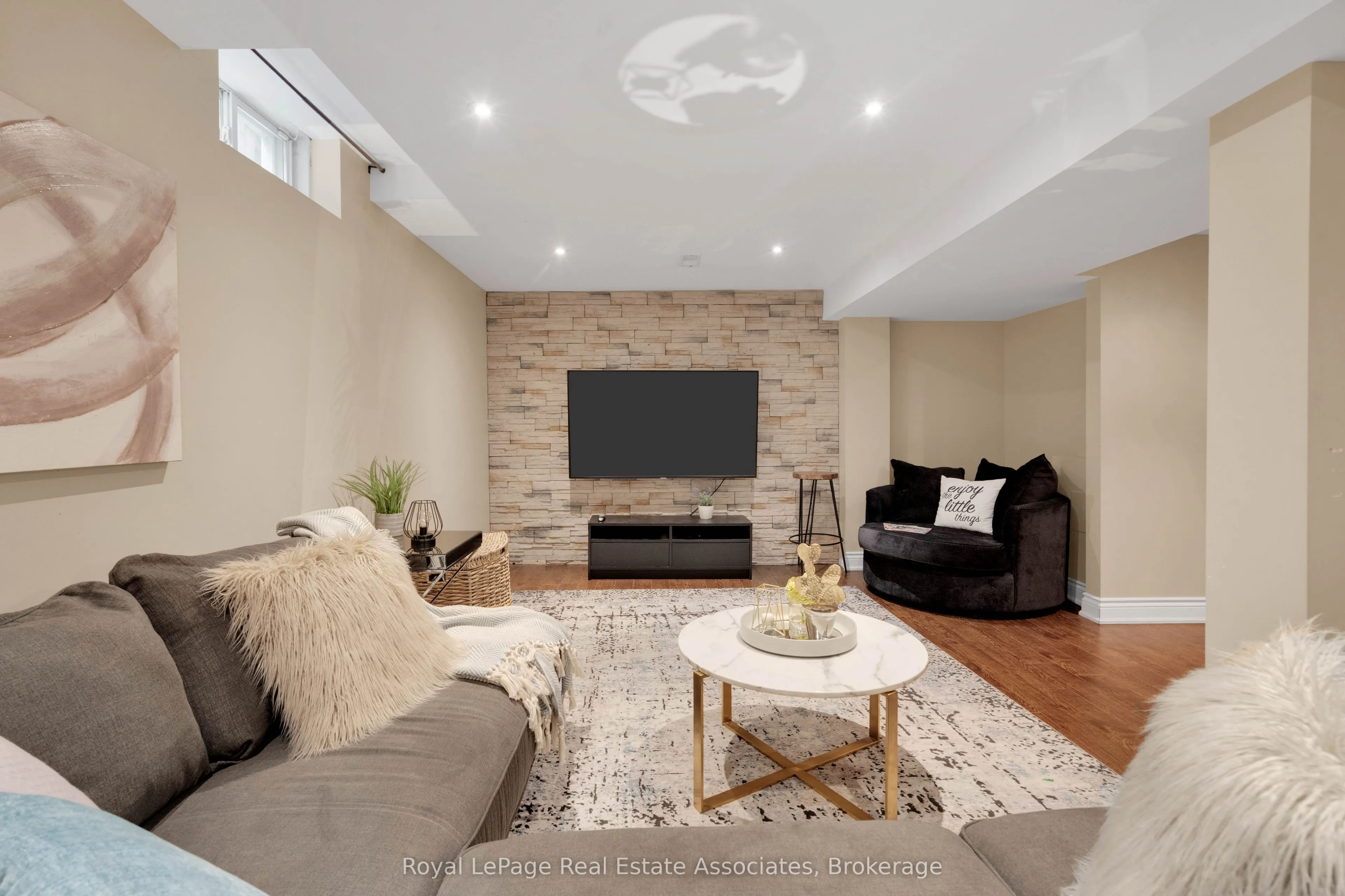 3840 Althorpe Circle