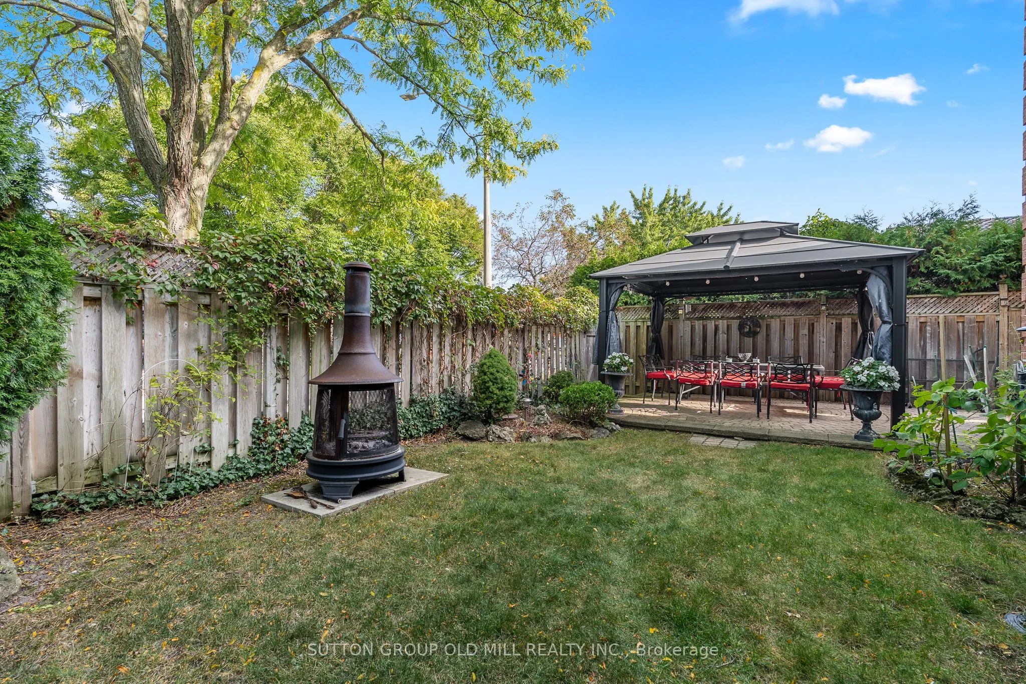 152 Glenn Hawthorne Boulevard