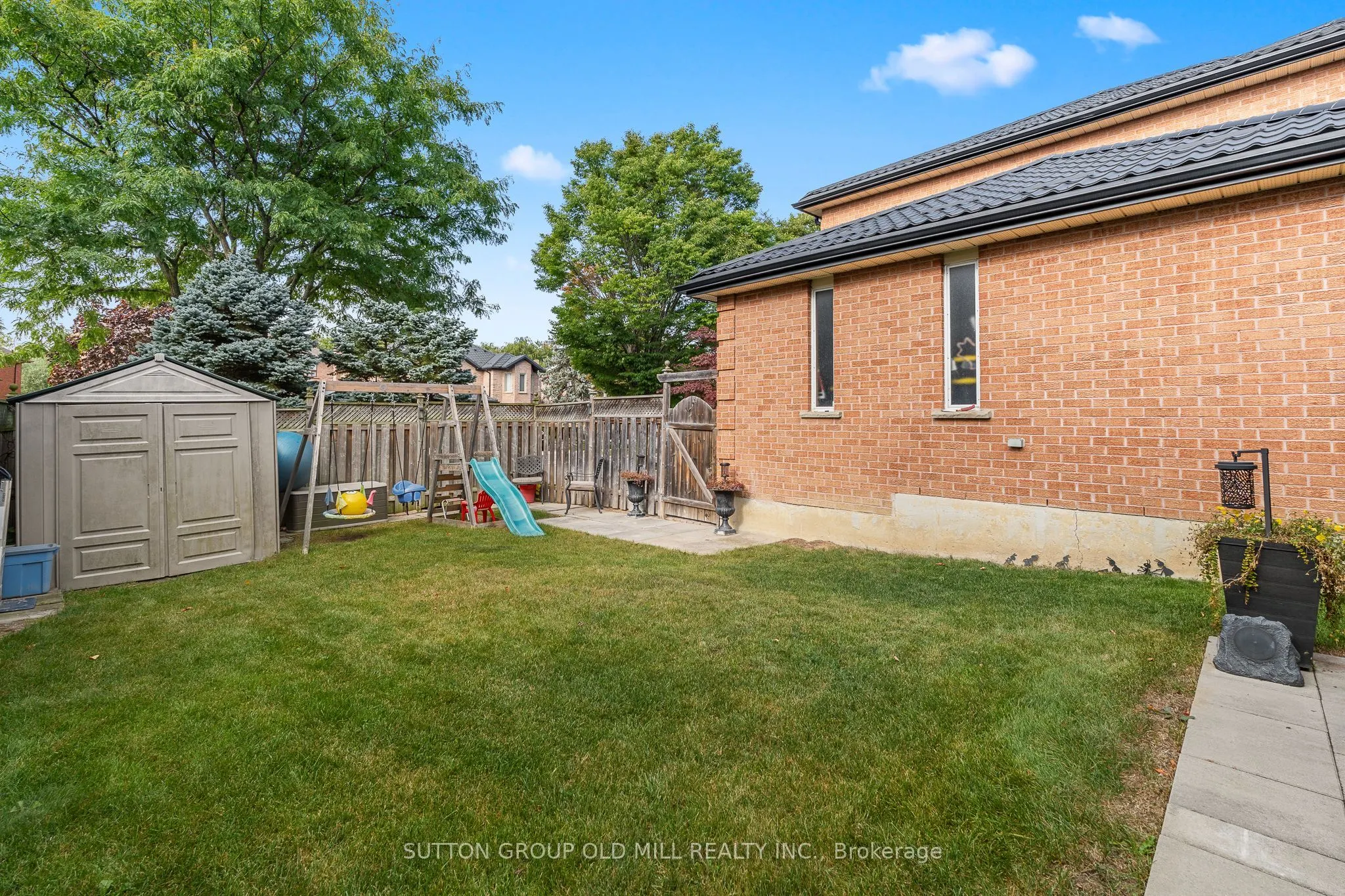 152 Glenn Hawthorne Boulevard