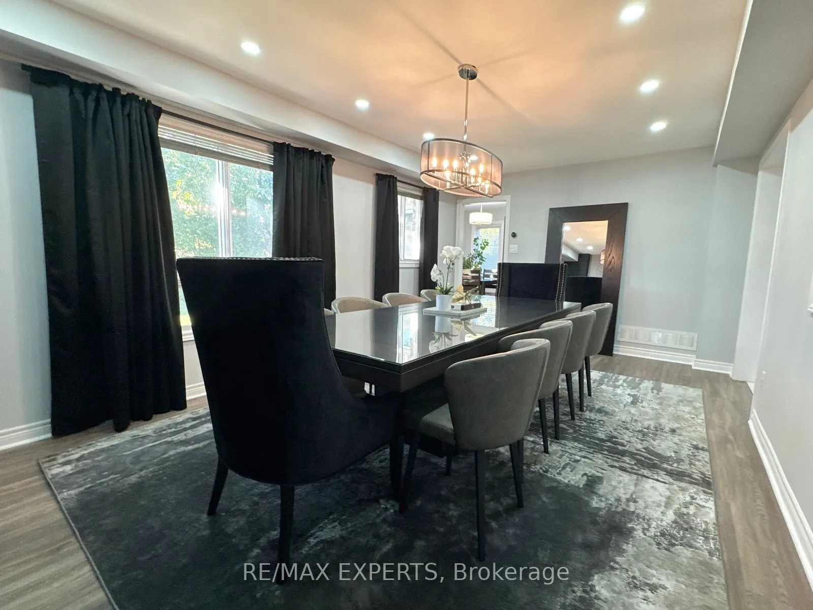 31 Esposito Drive