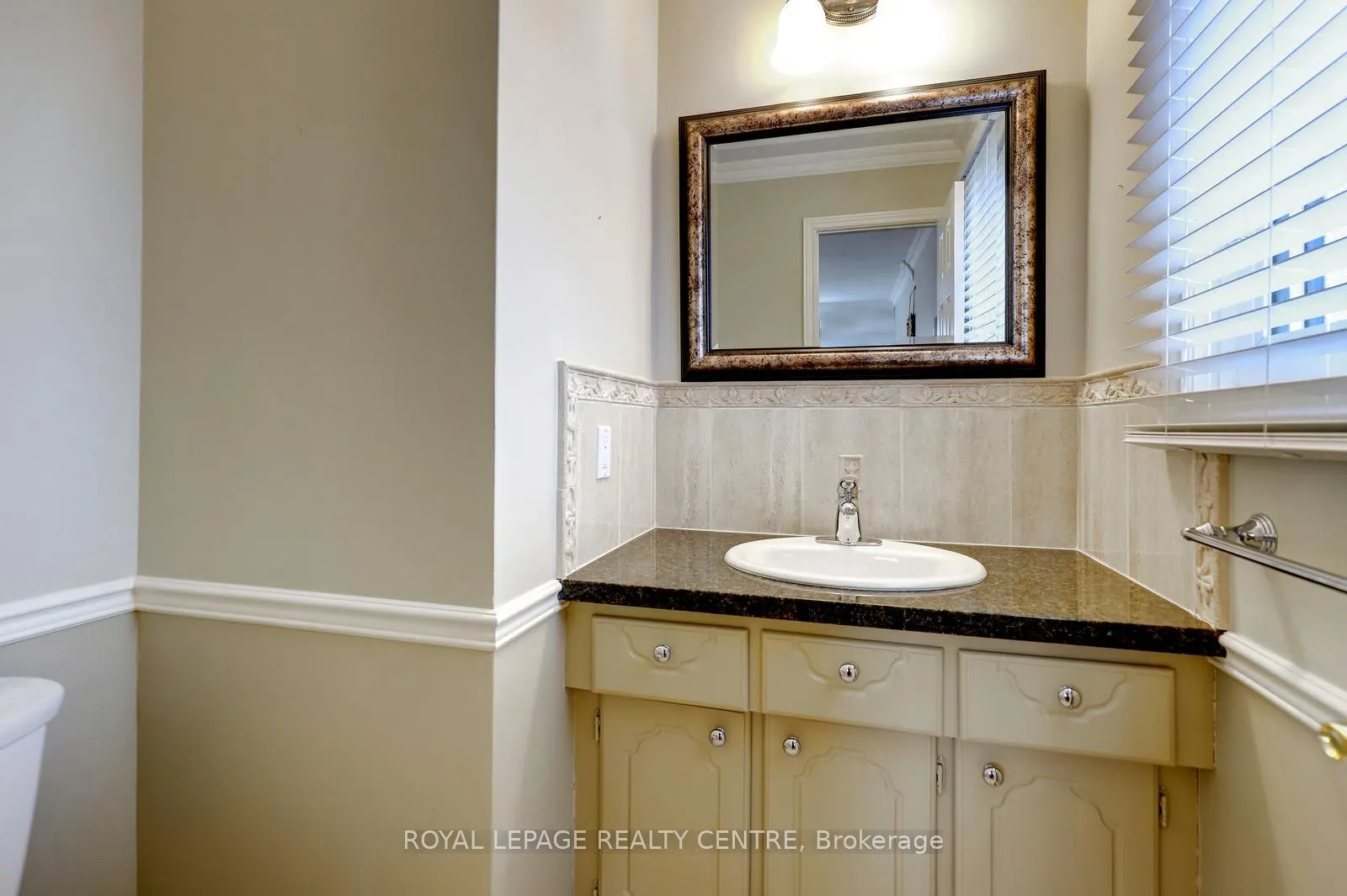 2405 Rosemary Drive