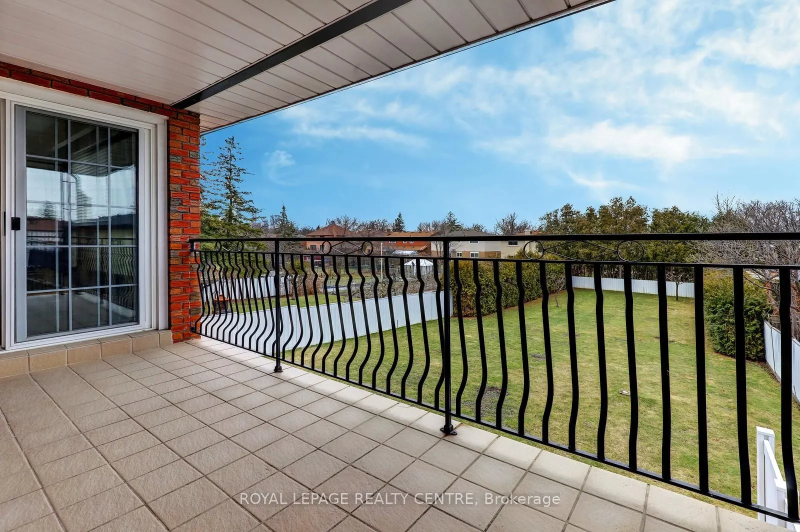 2405 Rosemary Drive
