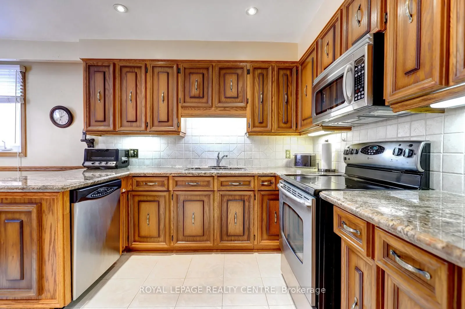2405 Rosemary Drive