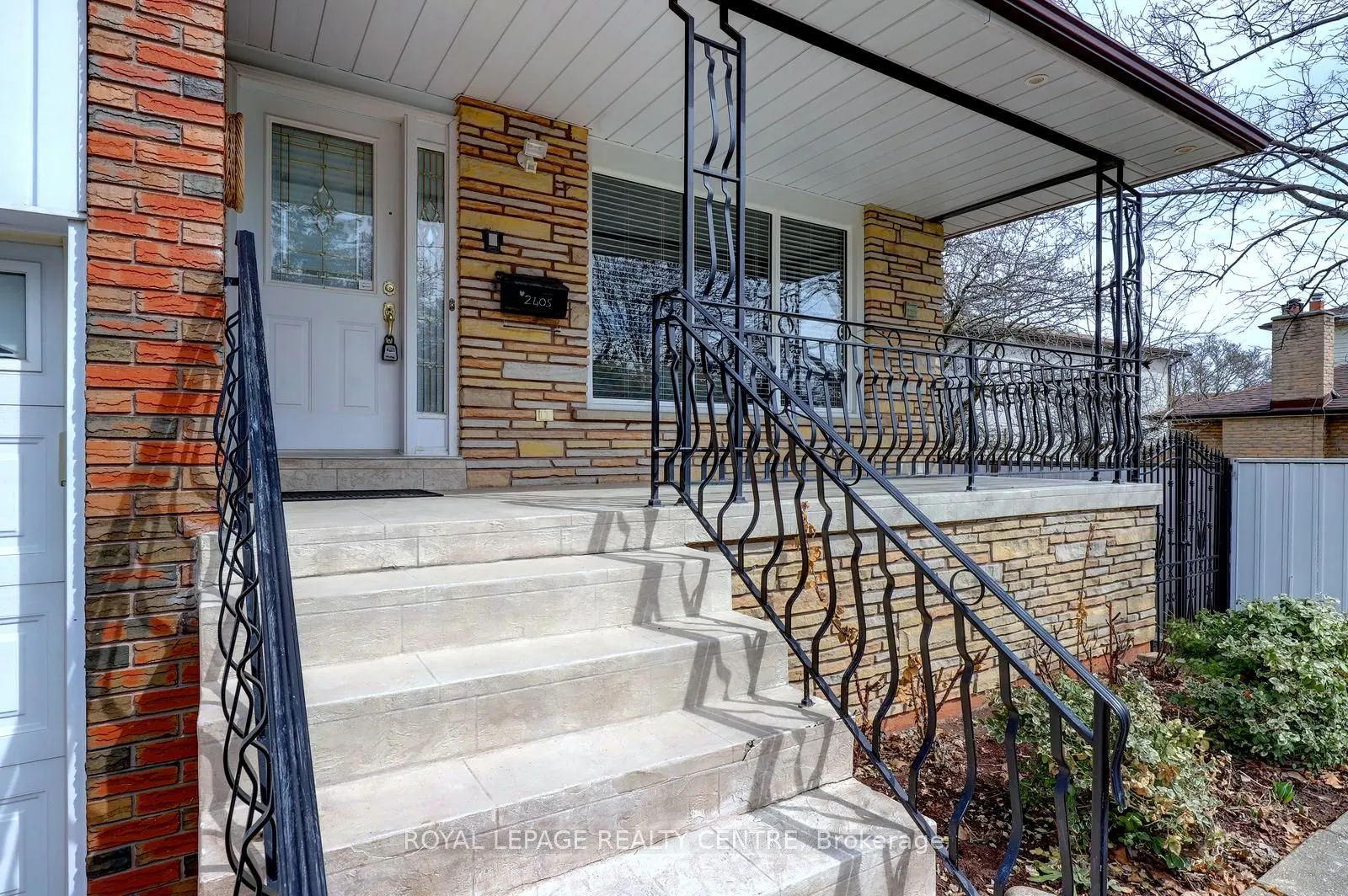 2405 Rosemary Drive