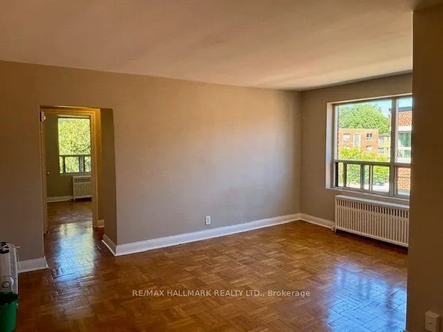 11 Anglesey Boulevard #305
