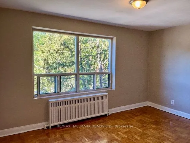 11 Anglesey Boulevard #305