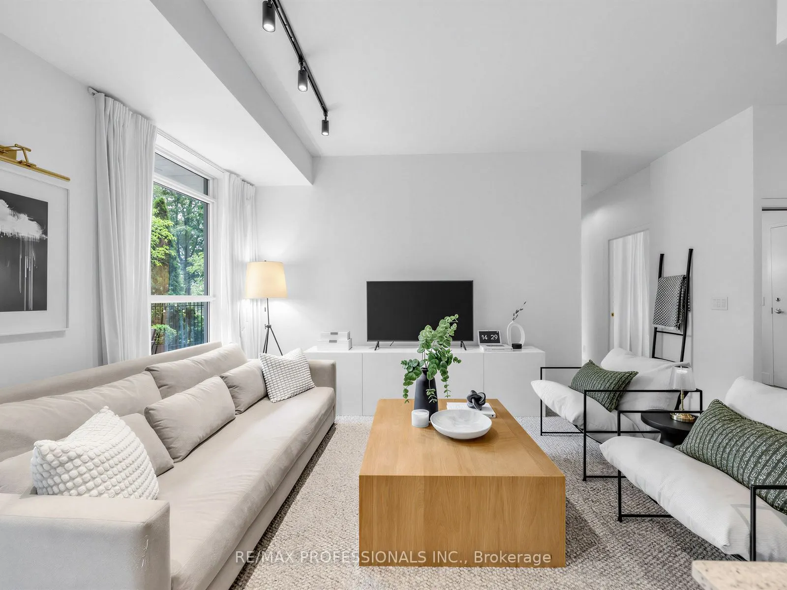155 Legion Road N #402