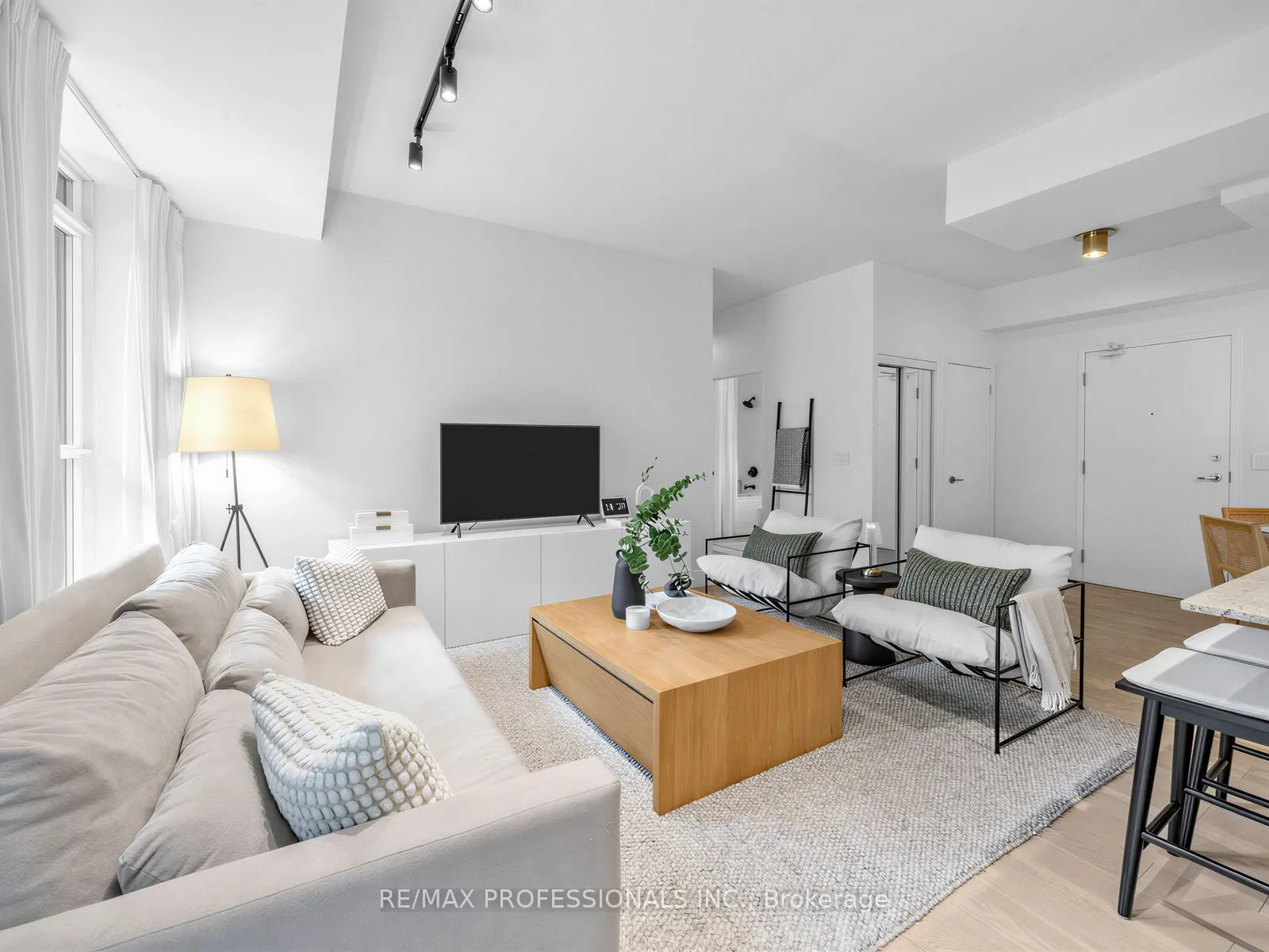 155 Legion Road N #402
