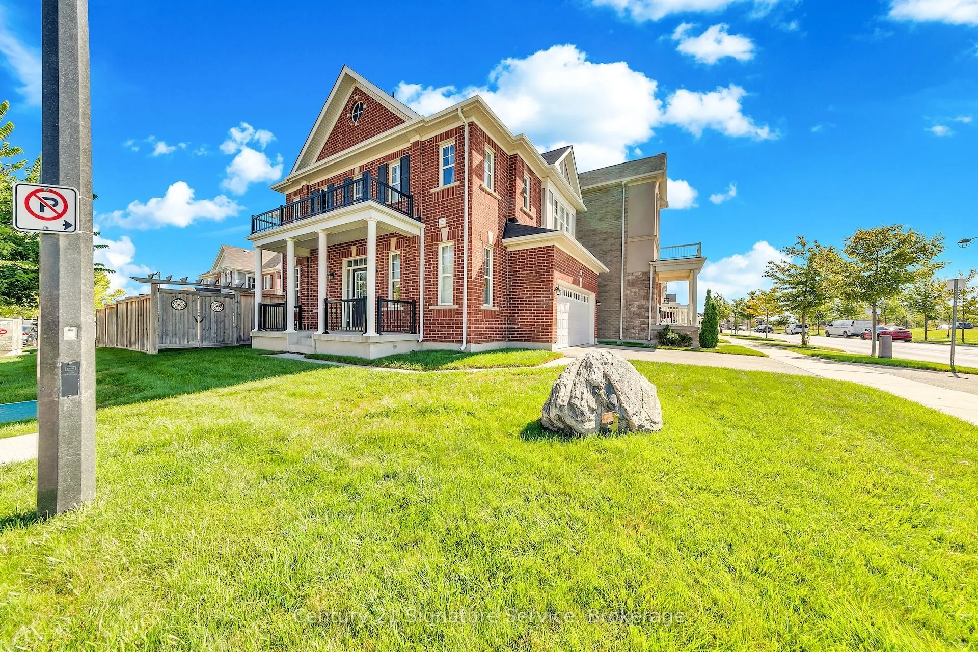 1369 Leger Way