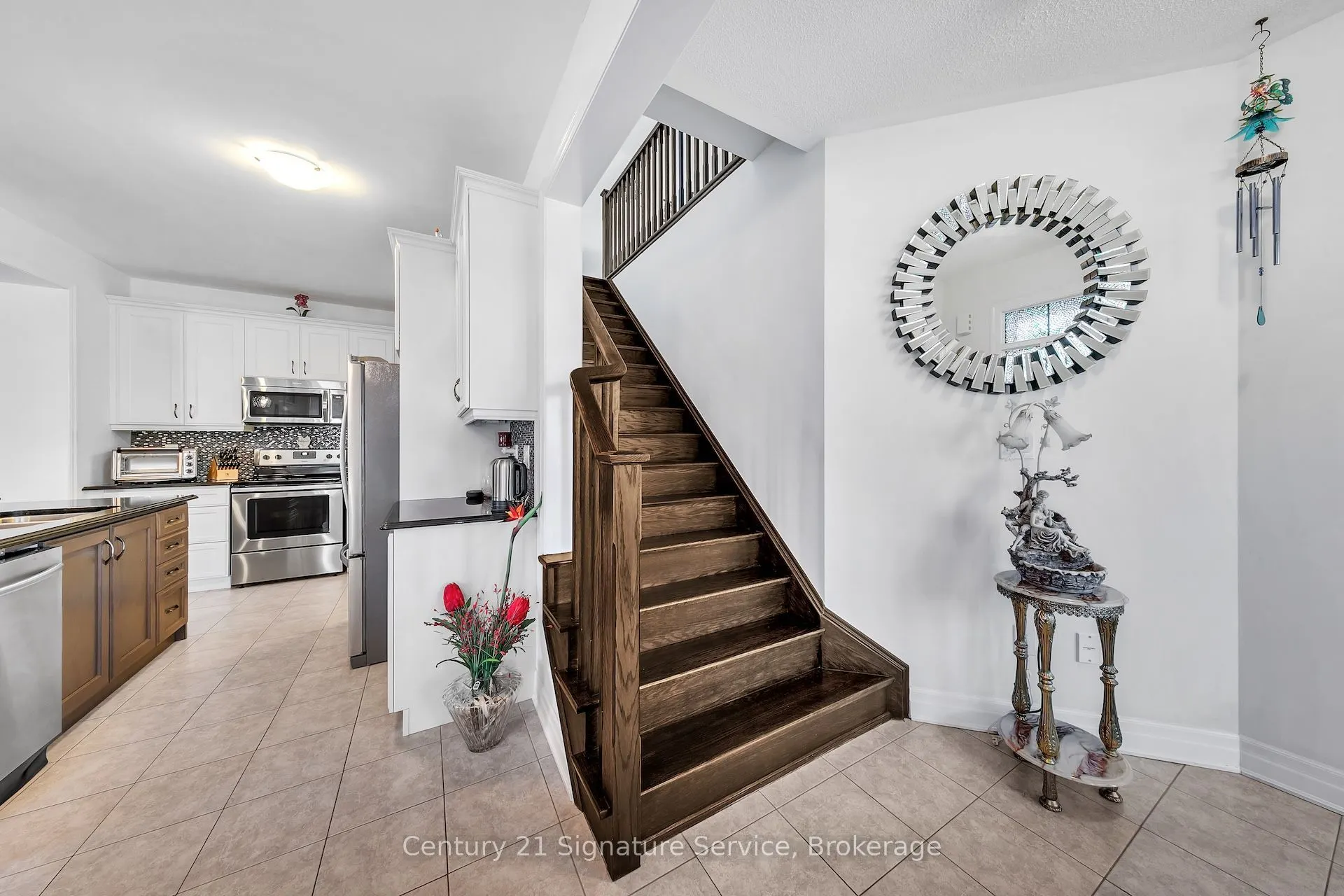 1369 Leger Way