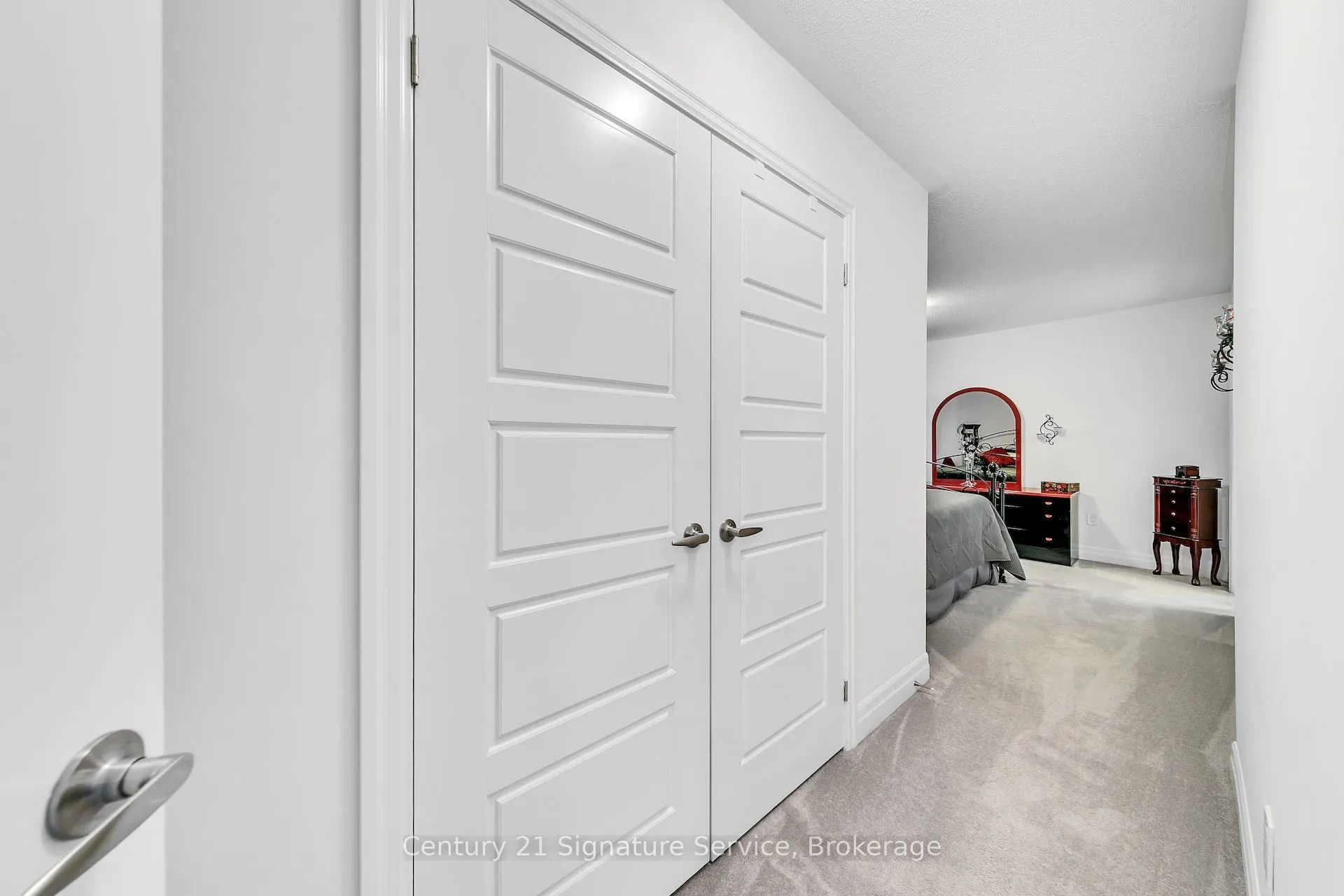 1369 Leger Way