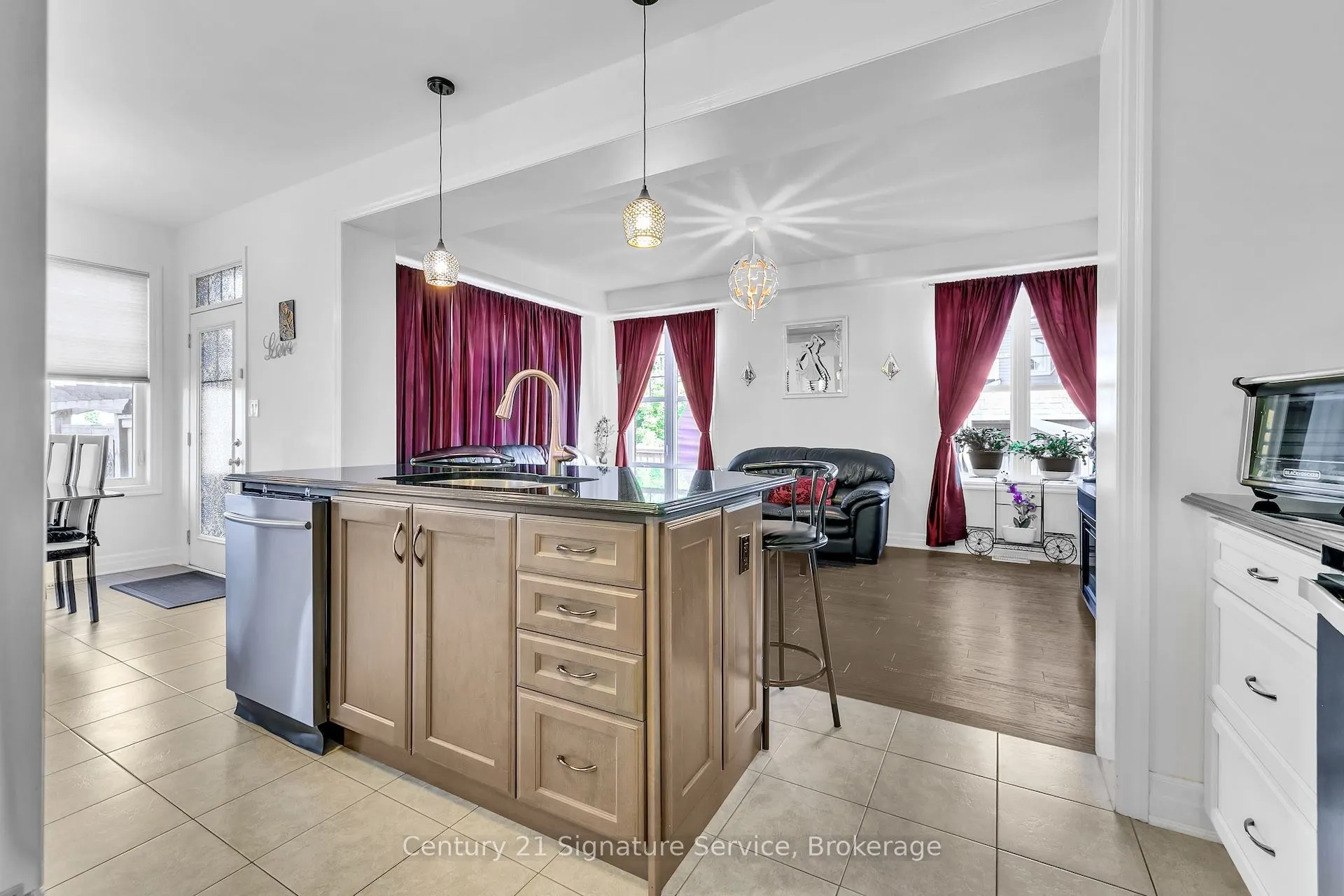 1369 Leger Way
